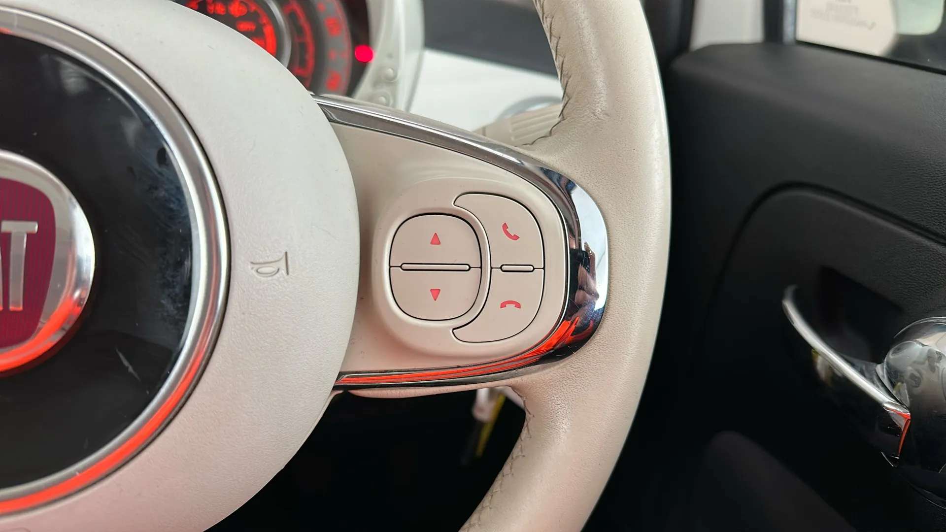 2018 FIAT 500 2018 FIAT 500