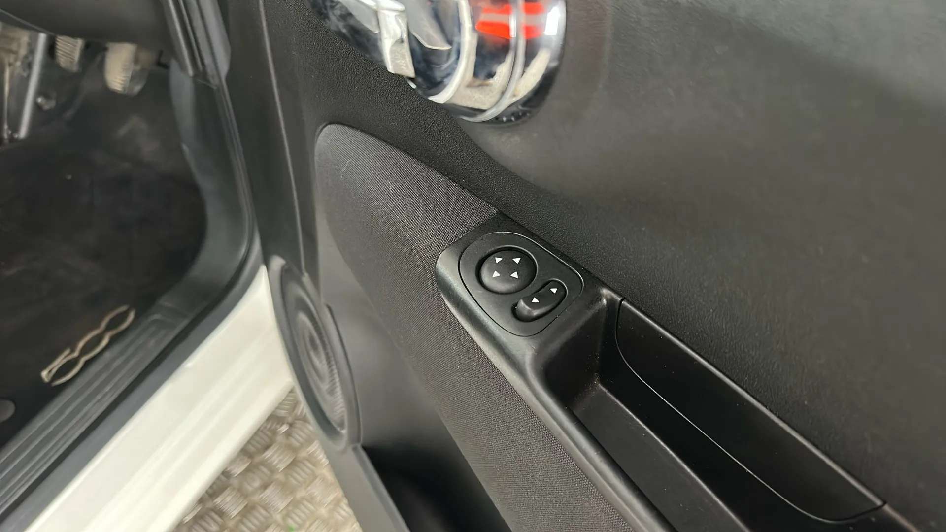 2018 FIAT 500 2018 FIAT 500