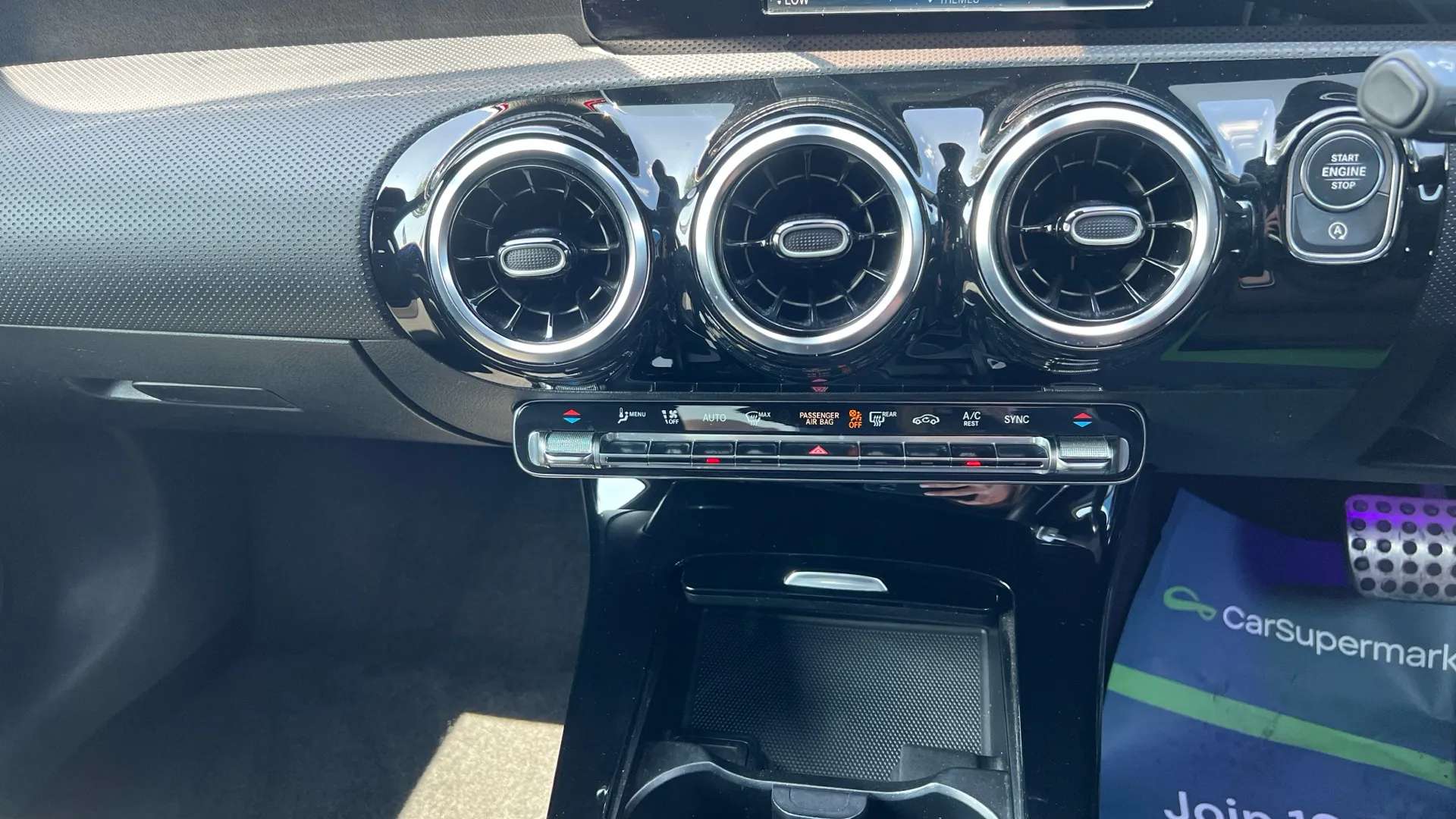 2020 MERCEDES-BENZ A CLASS 2020 MERCEDES-BENZ A CLASS
