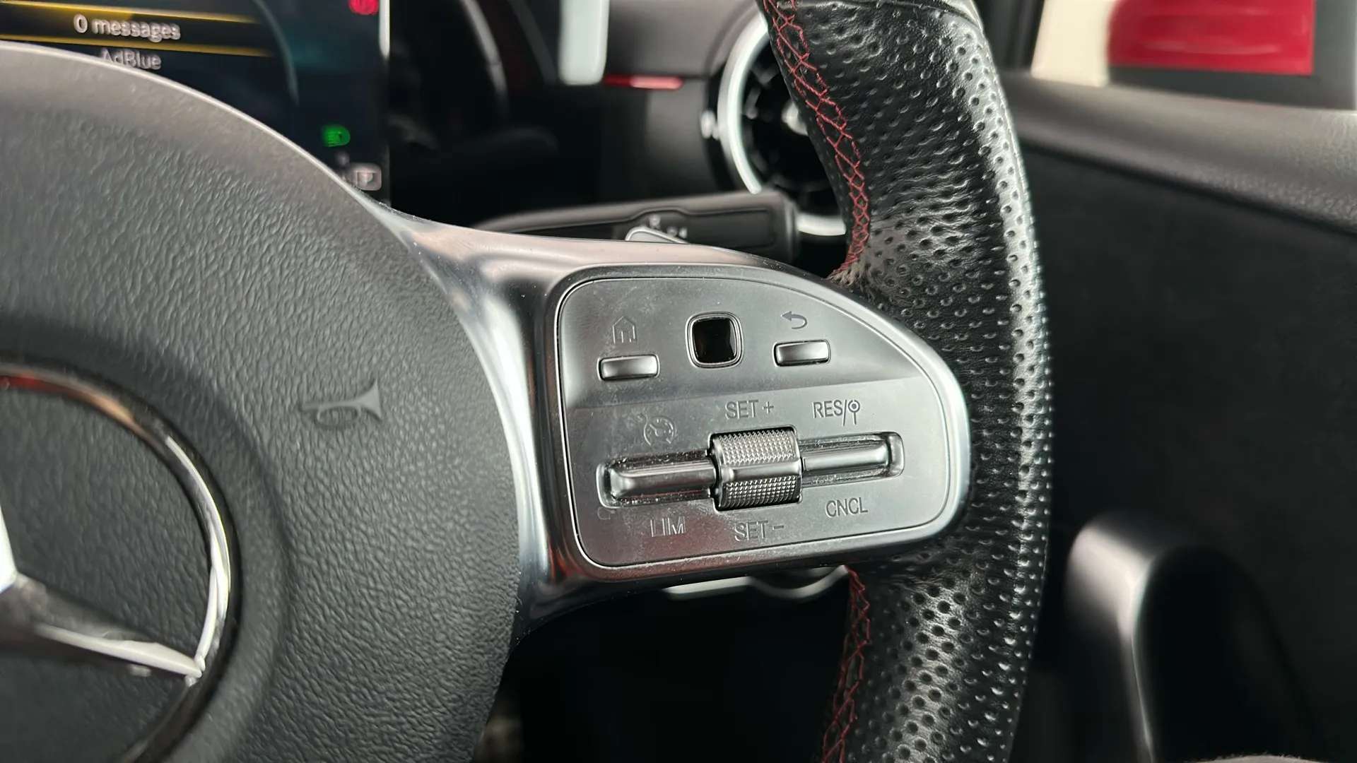 2019 MERCEDES-BENZ A CLASS 2019 MERCEDES-BENZ A CLASS
