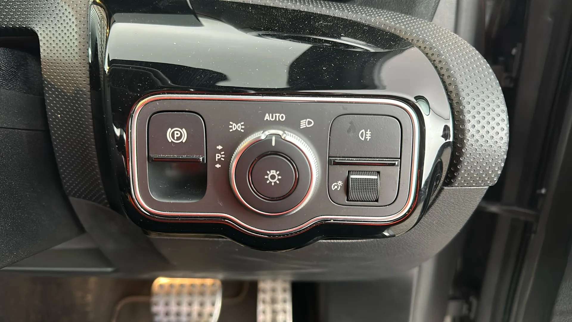 2019 MERCEDES-BENZ A CLASS 2019 MERCEDES-BENZ A CLASS