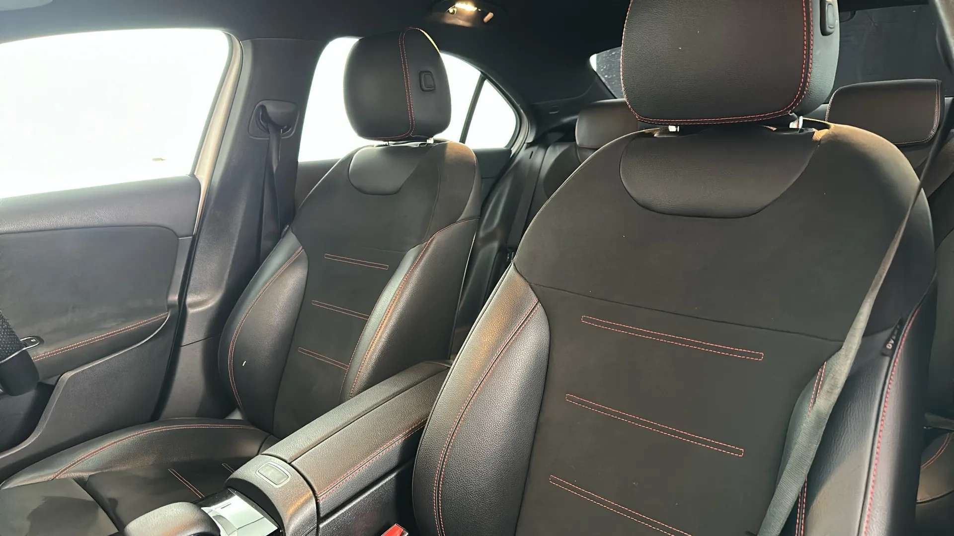 2021 MERCEDES-BENZ A CLASS 2021 MERCEDES-BENZ A CLASS