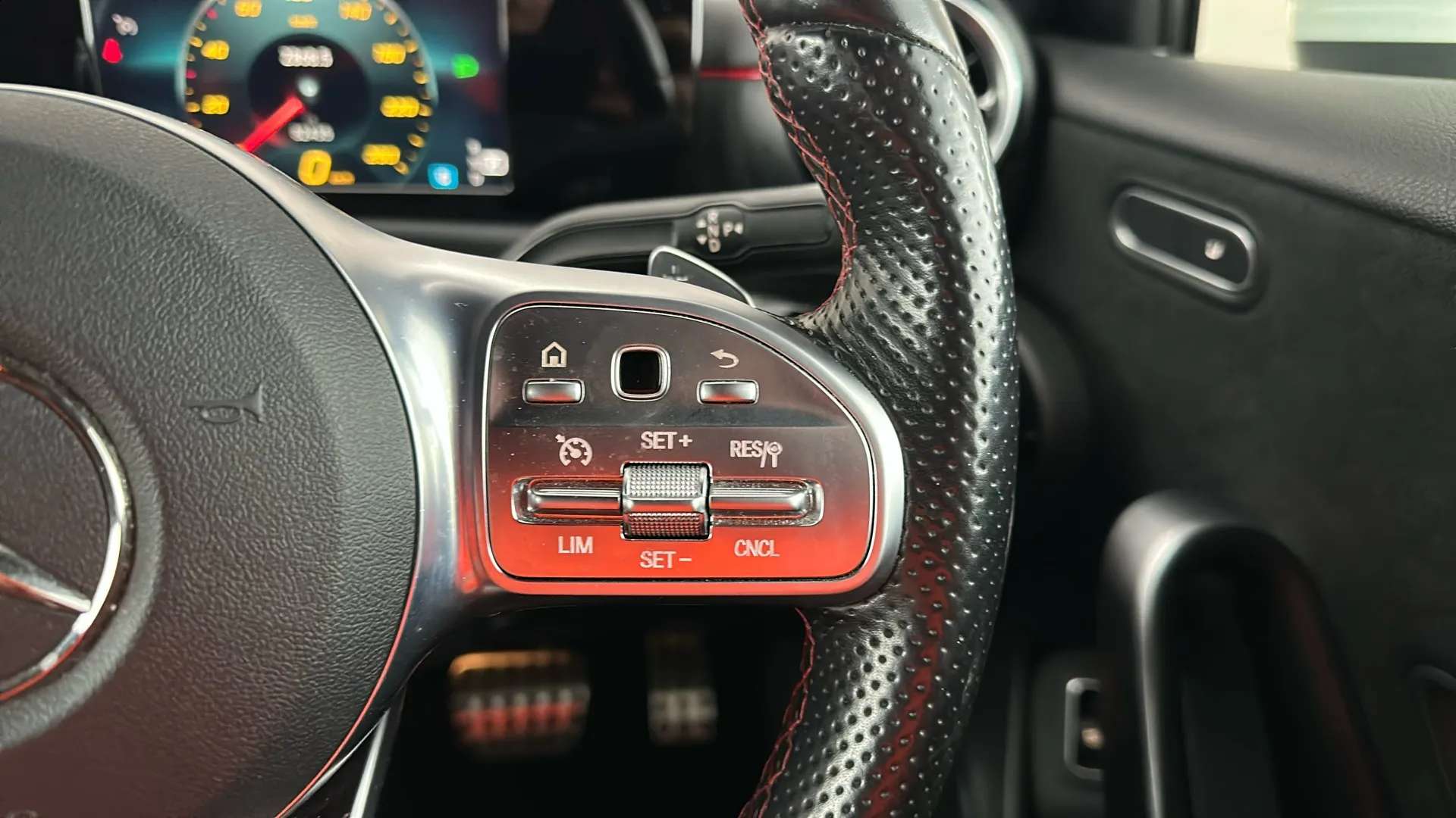2021 MERCEDES-BENZ A CLASS 2021 MERCEDES-BENZ A CLASS
