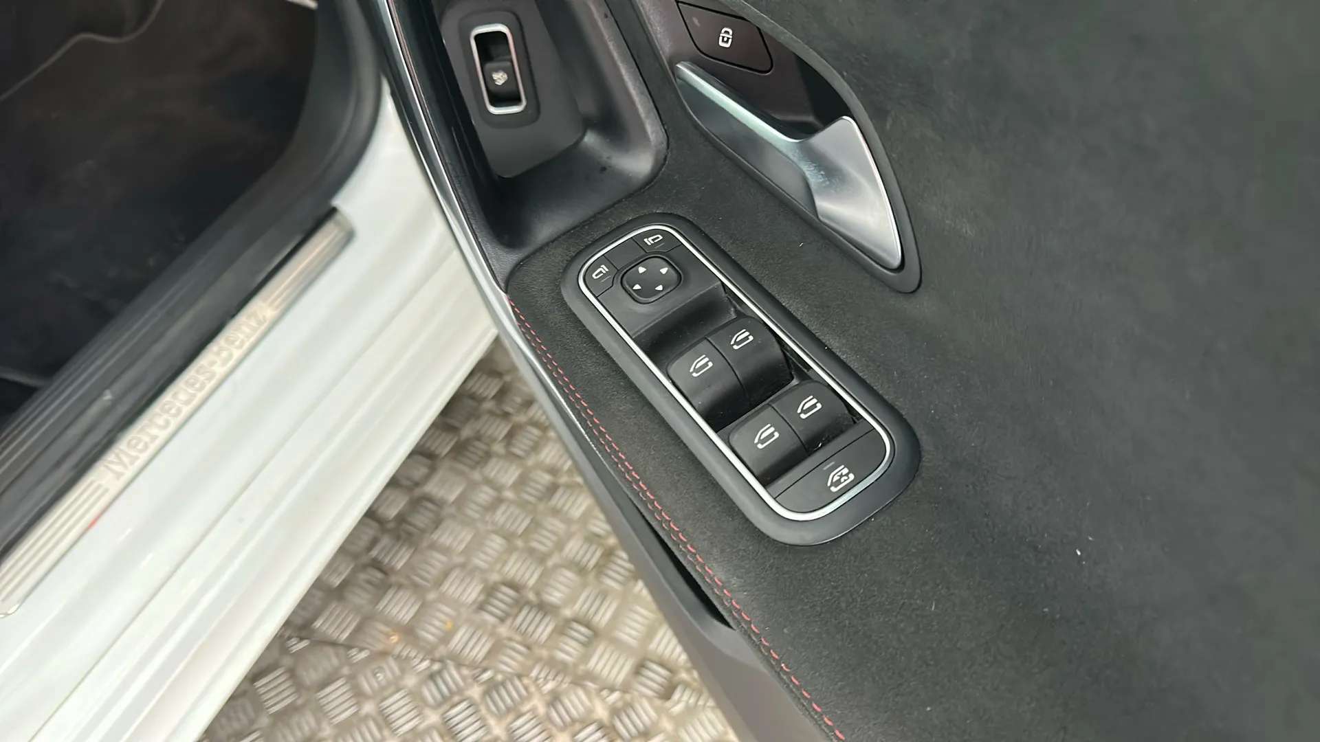 2021 MERCEDES-BENZ A CLASS 2021 MERCEDES-BENZ A CLASS