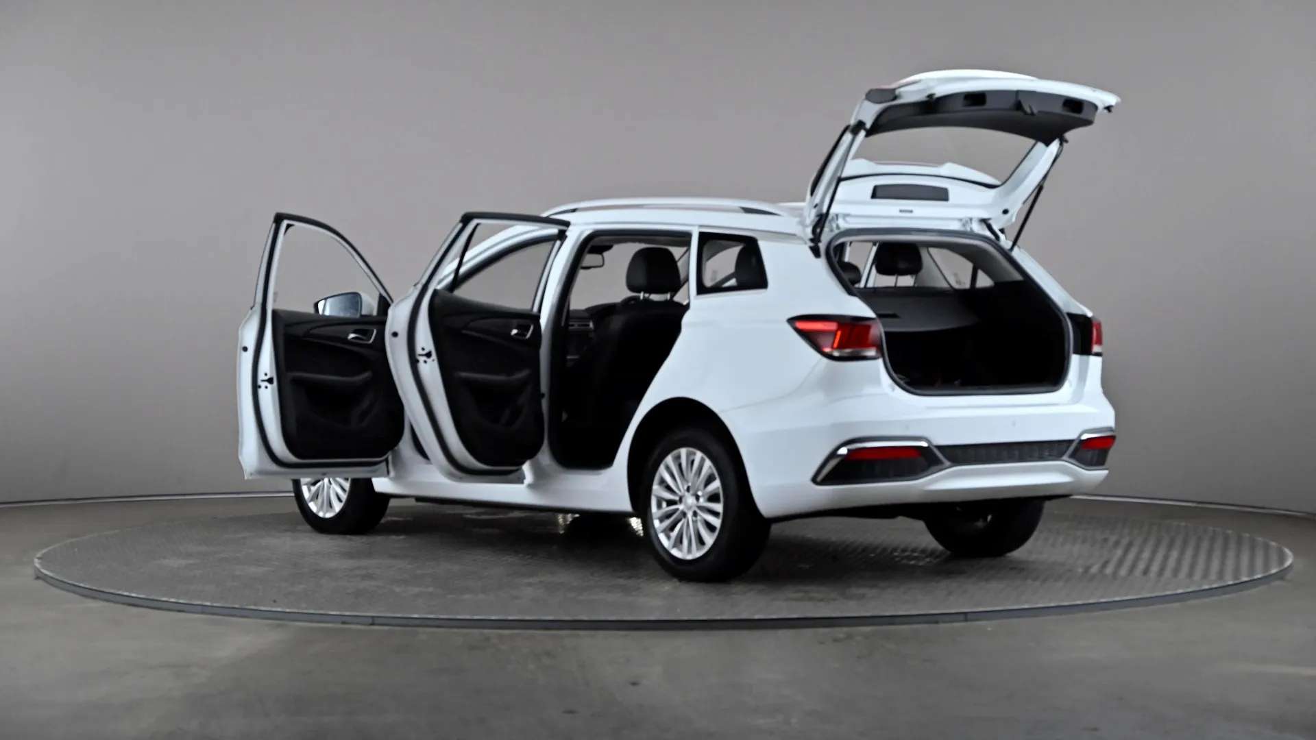 2022 MG MOTOR UK MG5 2022 MG MOTOR UK MG5