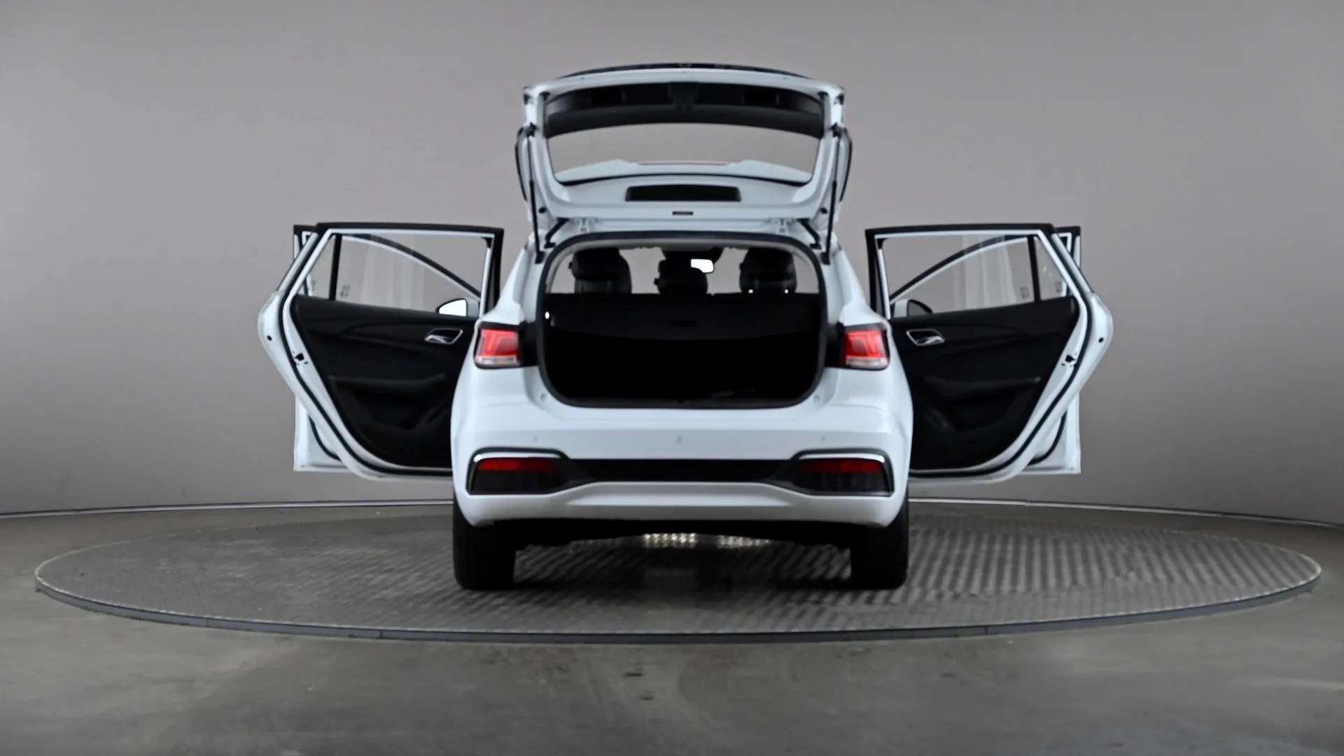 2022 MG MOTOR UK MG5 2022 MG MOTOR UK MG5