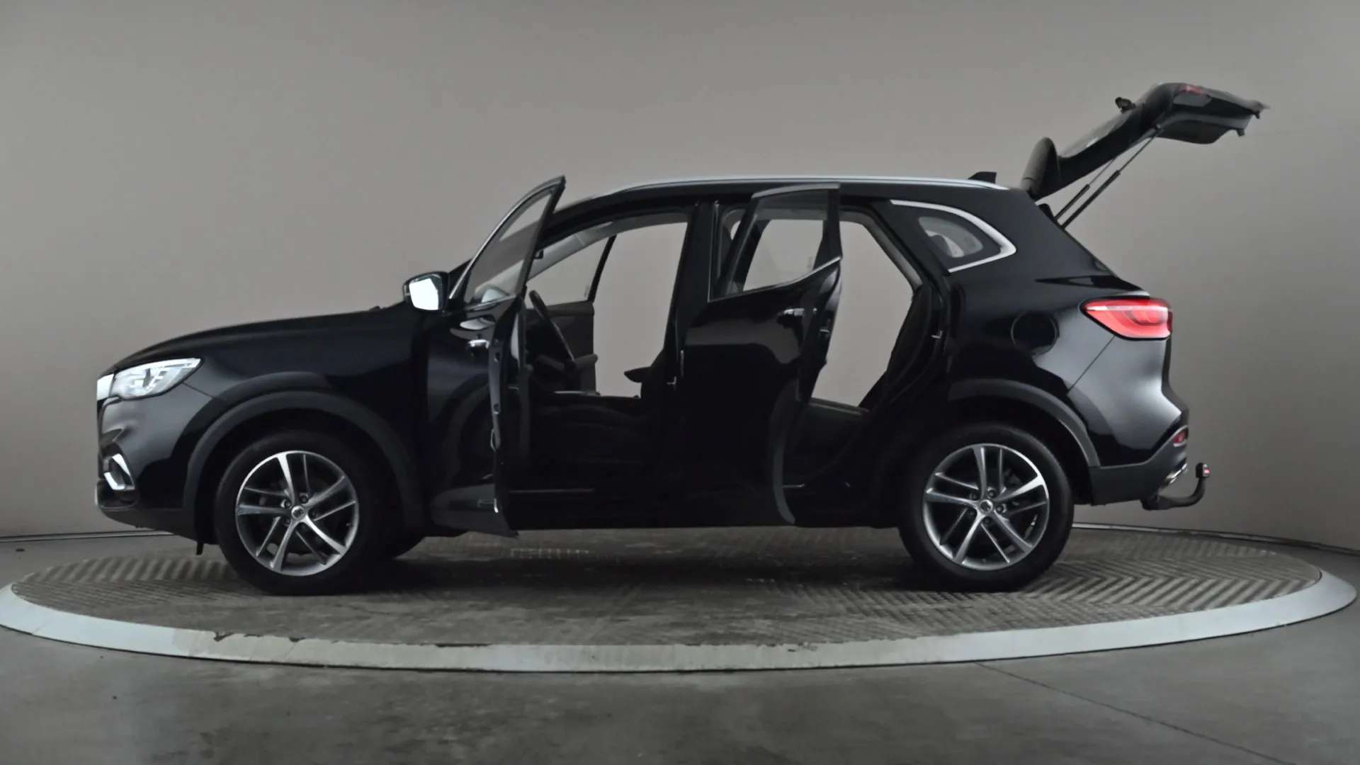 2022 MG MOTOR UK HS 2022 MG MOTOR UK HS