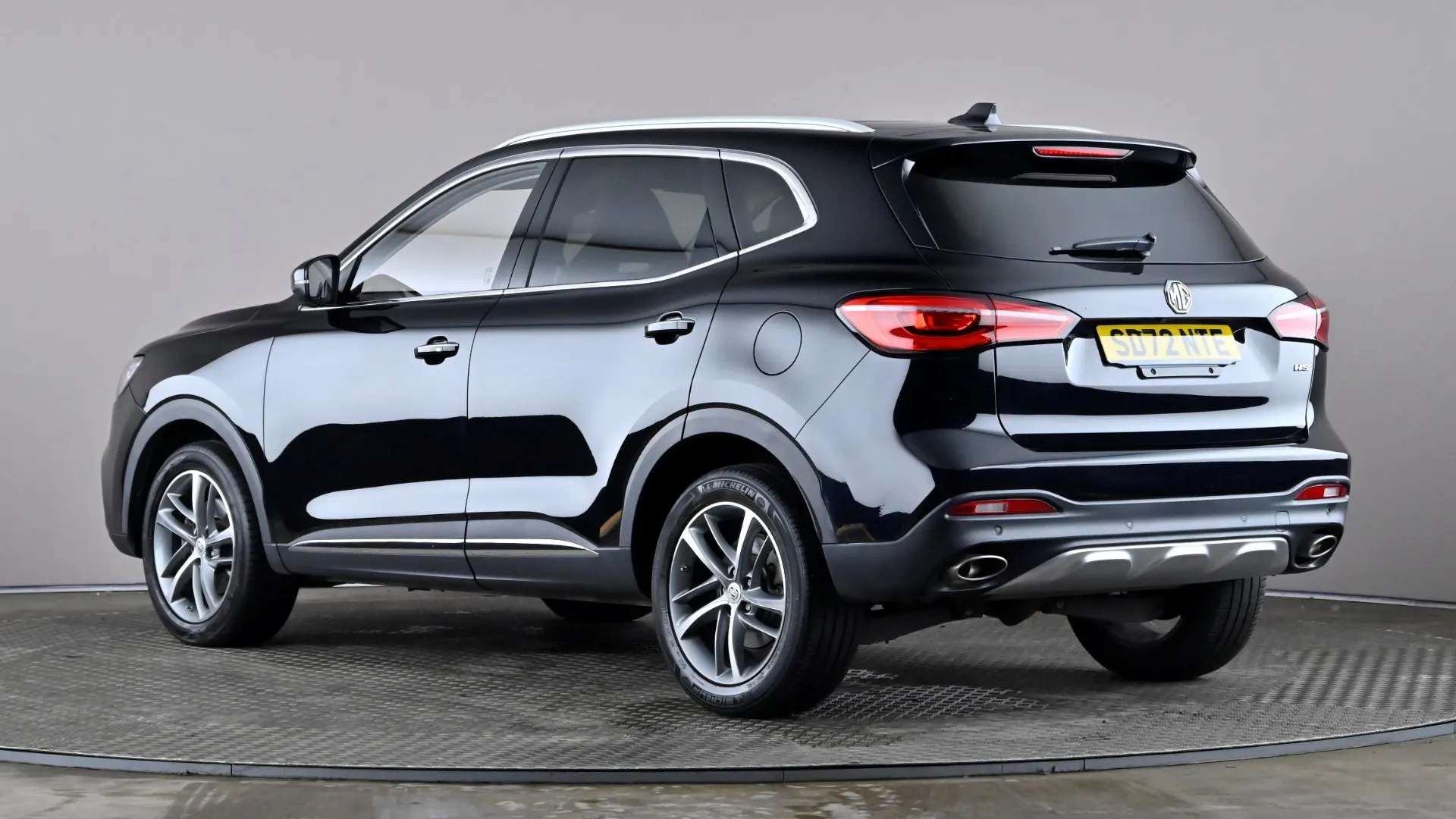 A 2022 MG MOTOR UK HS 1.5 T-GDI Exclusive DCT A 2022 MG MOTOR UK HS 1.5 T-GDI Exclusive DCT