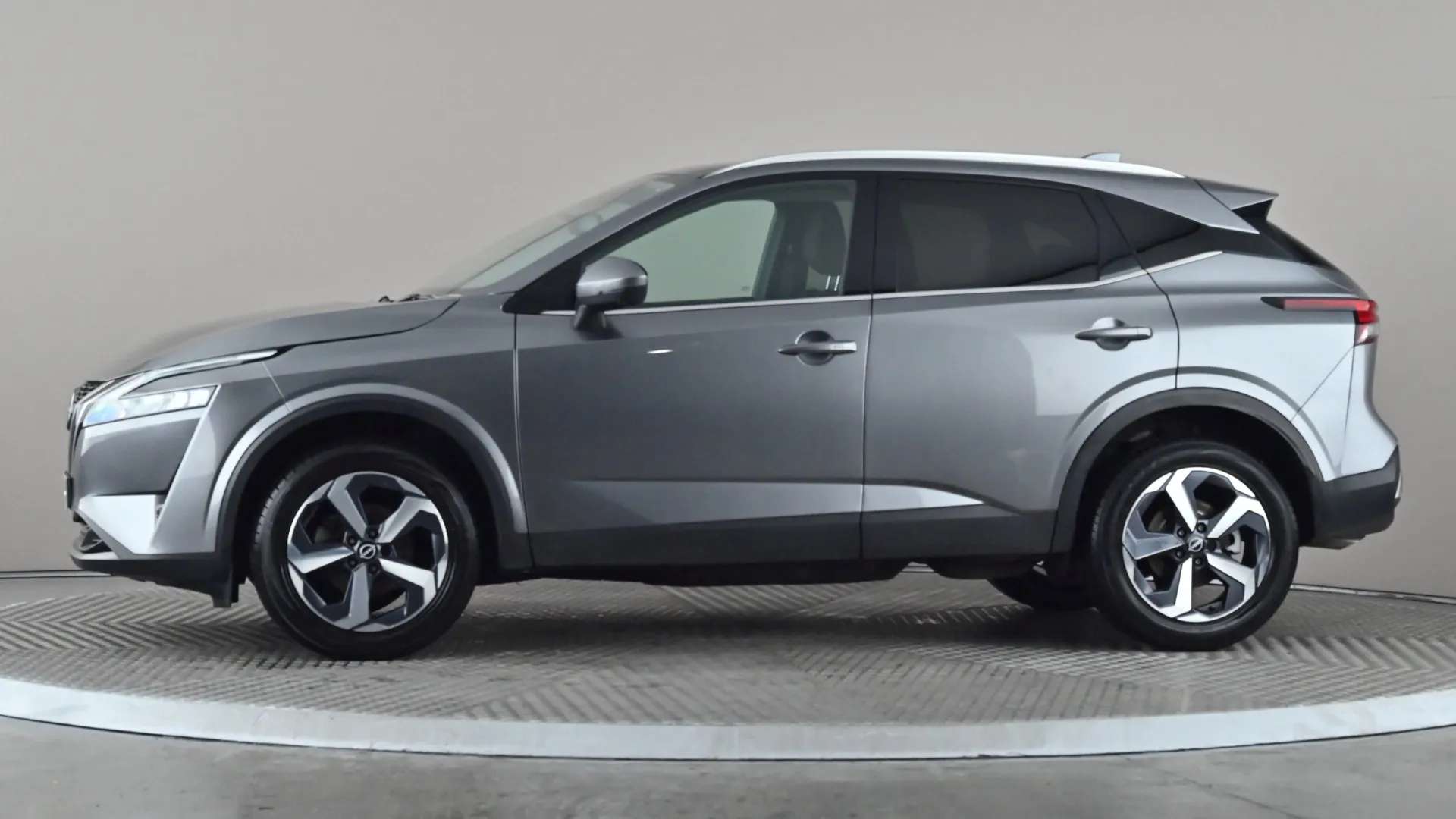 A 2024 NISSAN QASHQAI 1.3 DiG-T MH N-Connecta A 2024 NISSAN QASHQAI 1.3 DiG-T MH N-Connecta