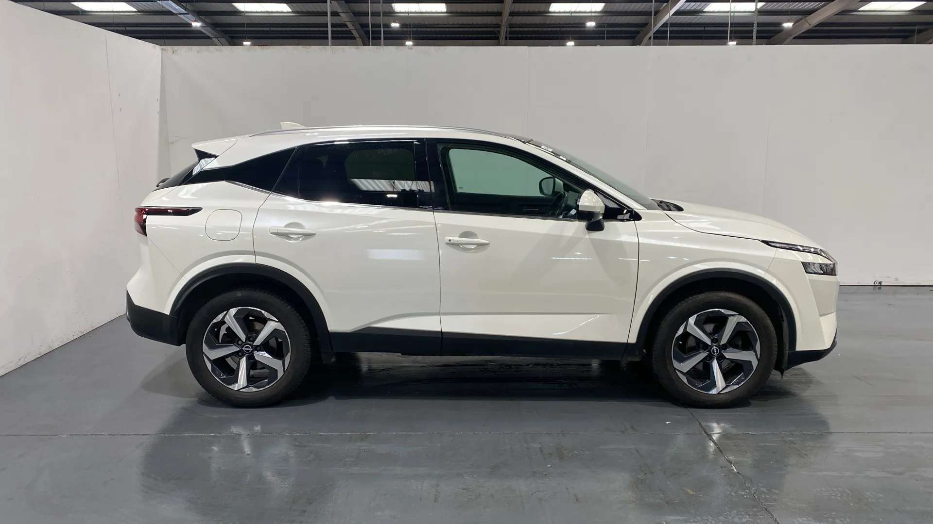 A 2024 NISSAN QASHQAI 1.3 DiG-T MH N-Connecta A 2024 NISSAN QASHQAI 1.3 DiG-T MH N-Connecta