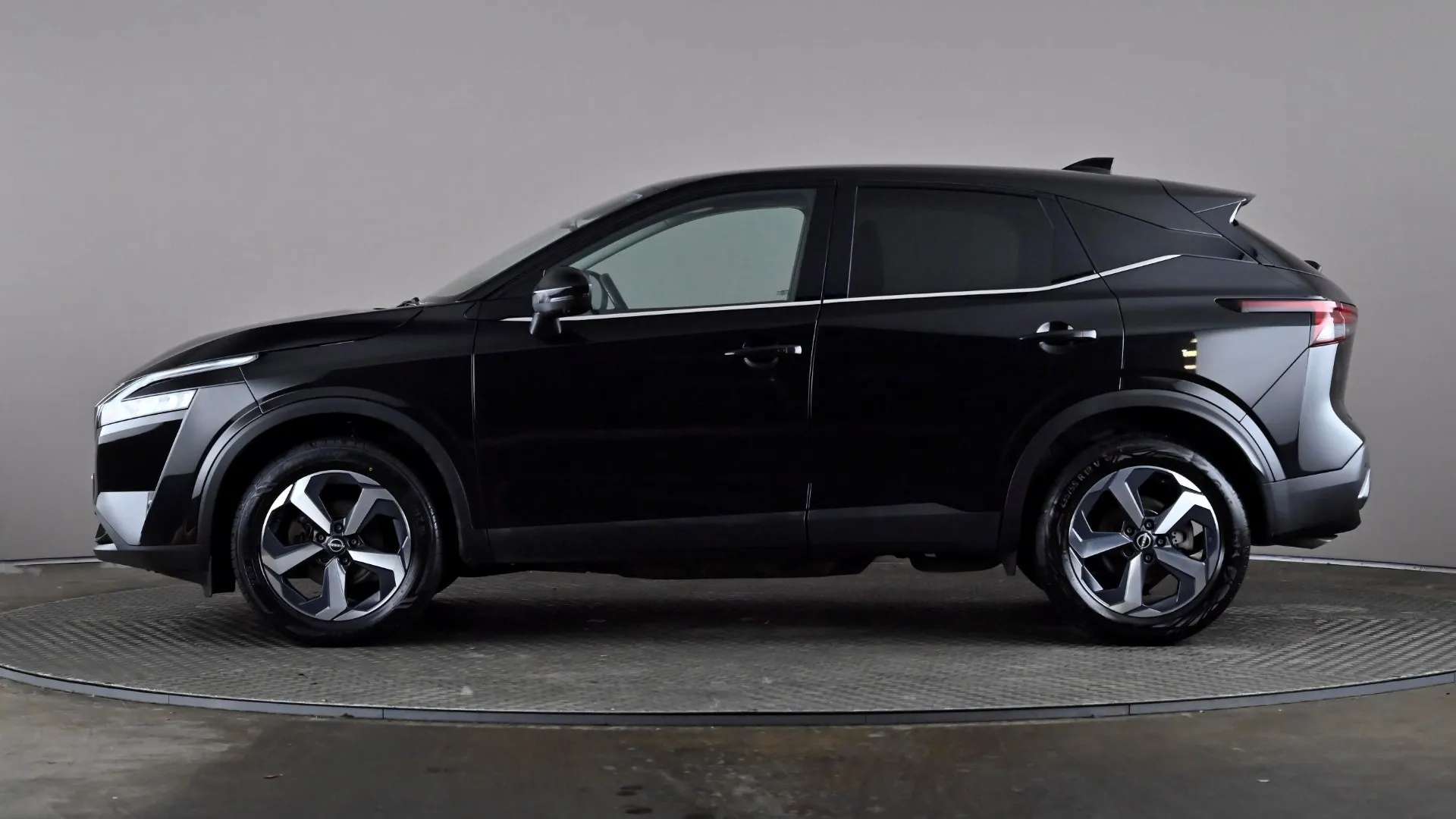 A 2023 NISSAN QASHQAI 1.3 DiG-T MH N-Connecta A 2023 NISSAN QASHQAI 1.3 DiG-T MH N-Connecta