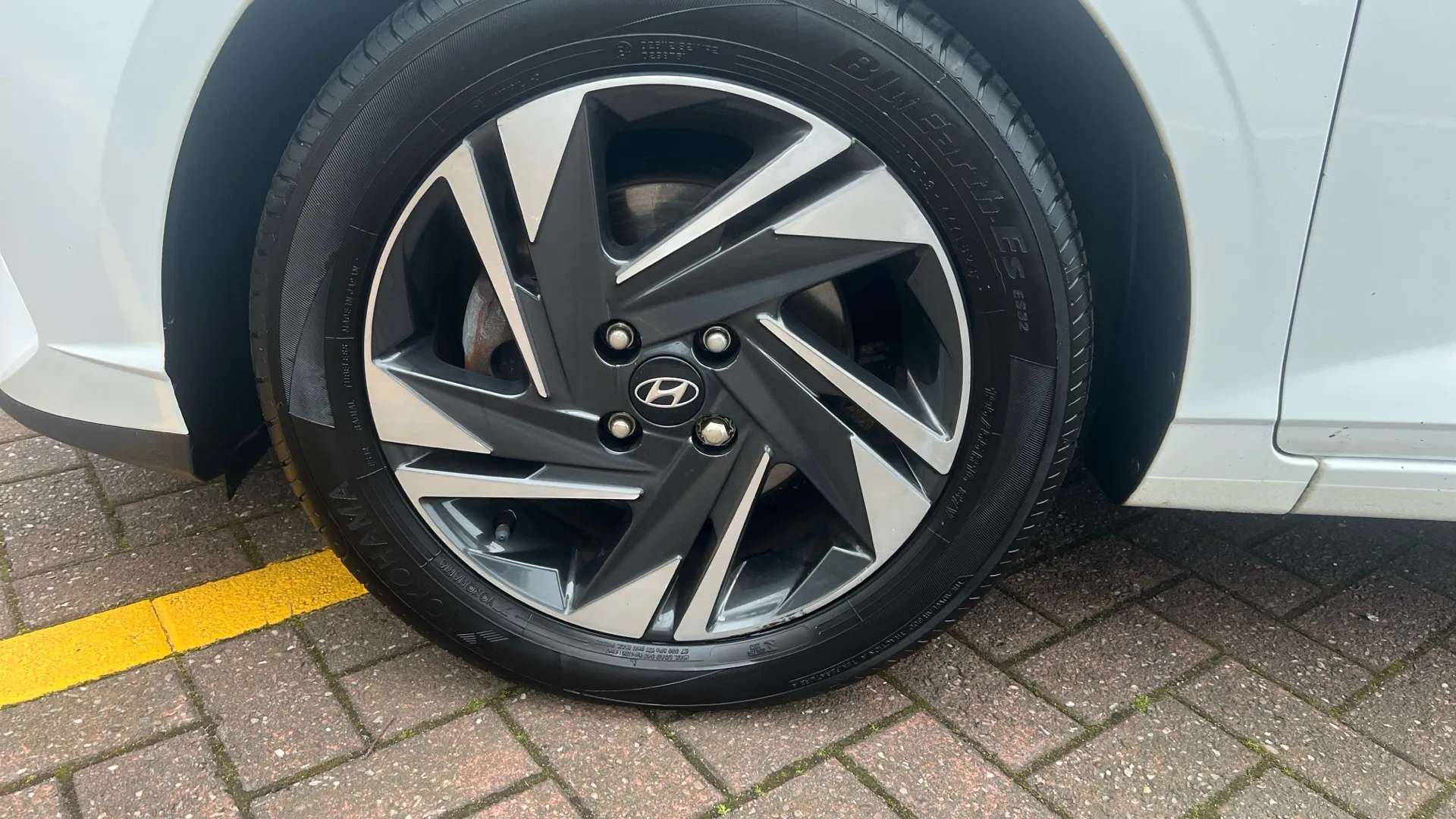 2021 HYUNDAI I20 2021 HYUNDAI I20