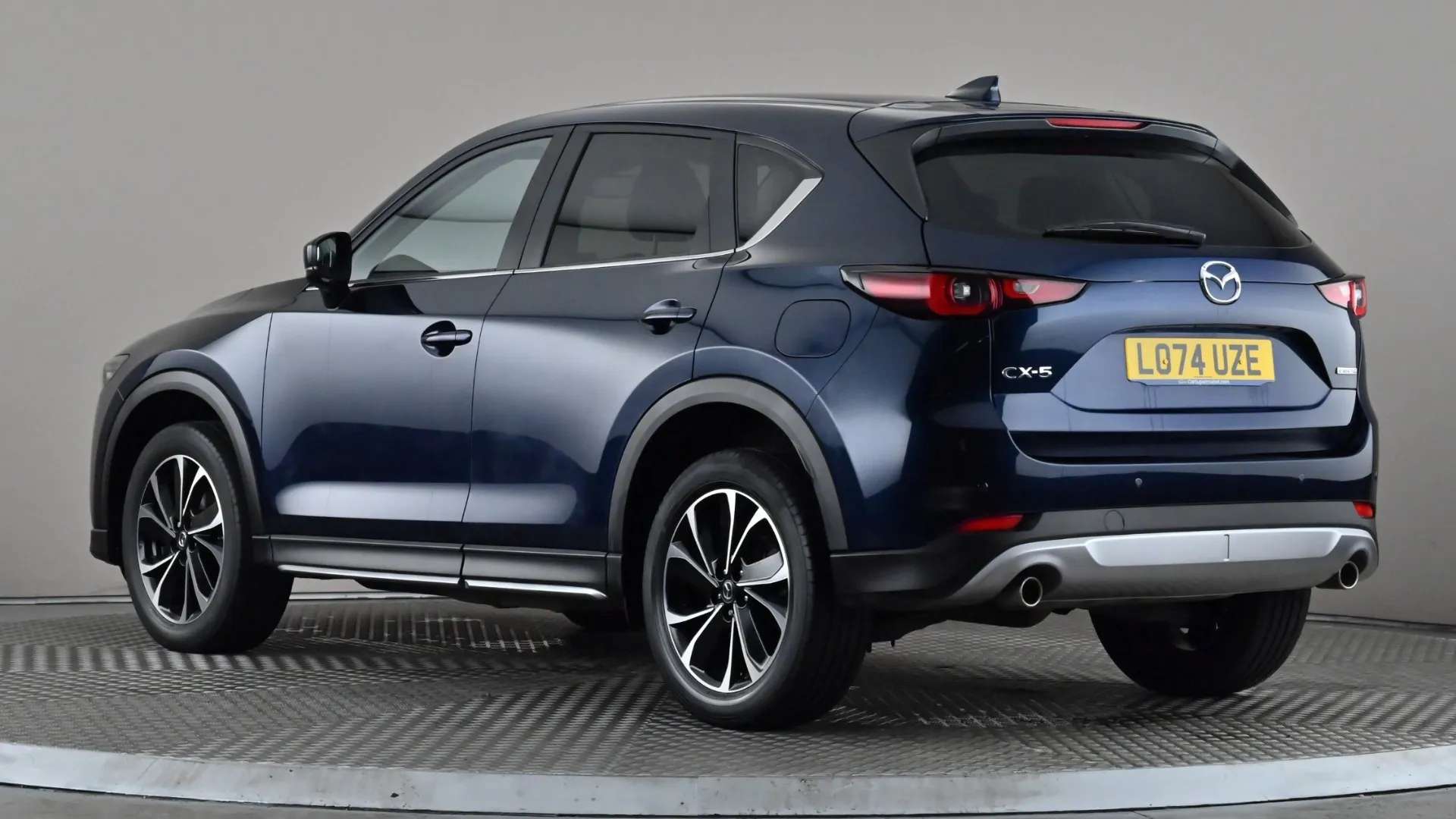 A 2025 MAZDA CX-5 2.0 e-Skyactiv G MHEV Newground A 2025 MAZDA CX-5 2.0 e-Skyactiv G MHEV Newground