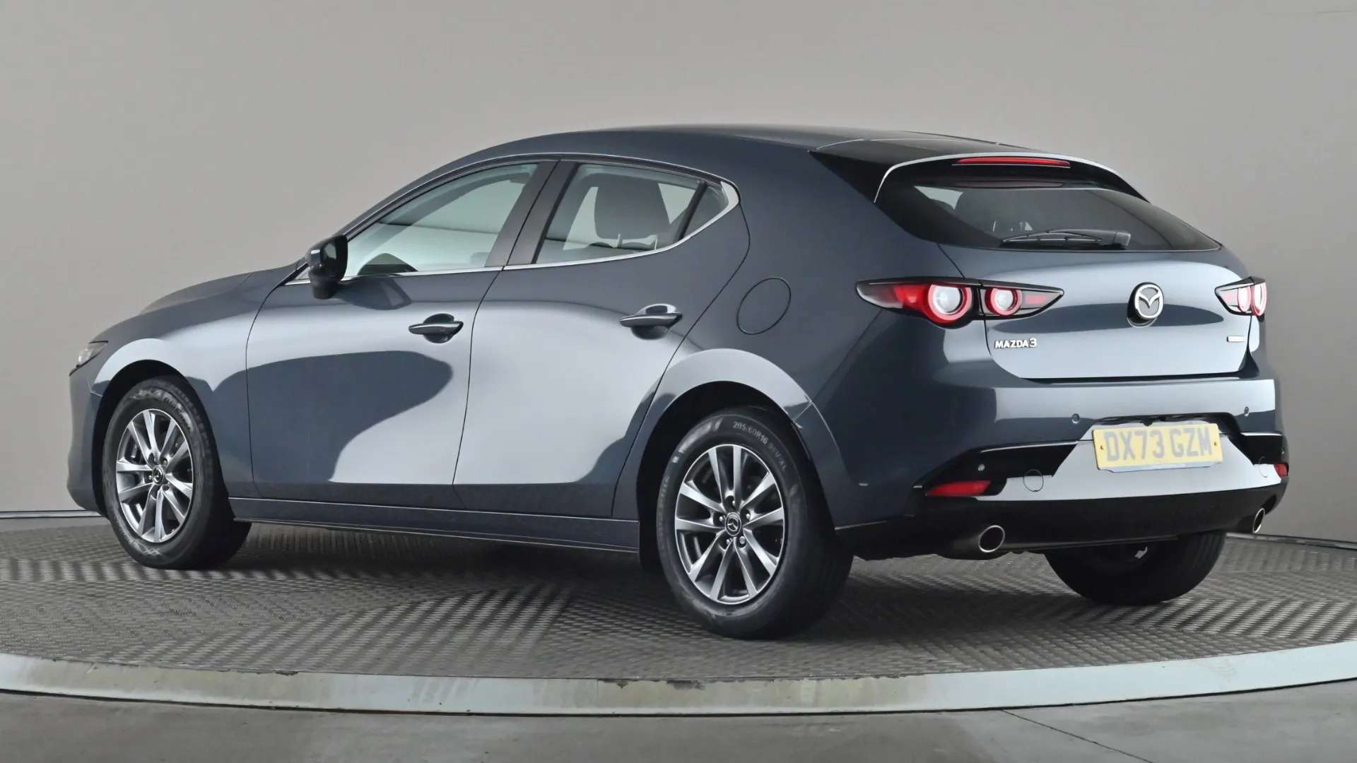 A 2023 MAZDA MAZDA3 2.0 e-Skyactiv G MHEV SE-L Lux A 2023 MAZDA MAZDA3 2.0 e-Skyactiv G MHEV SE-L Lux