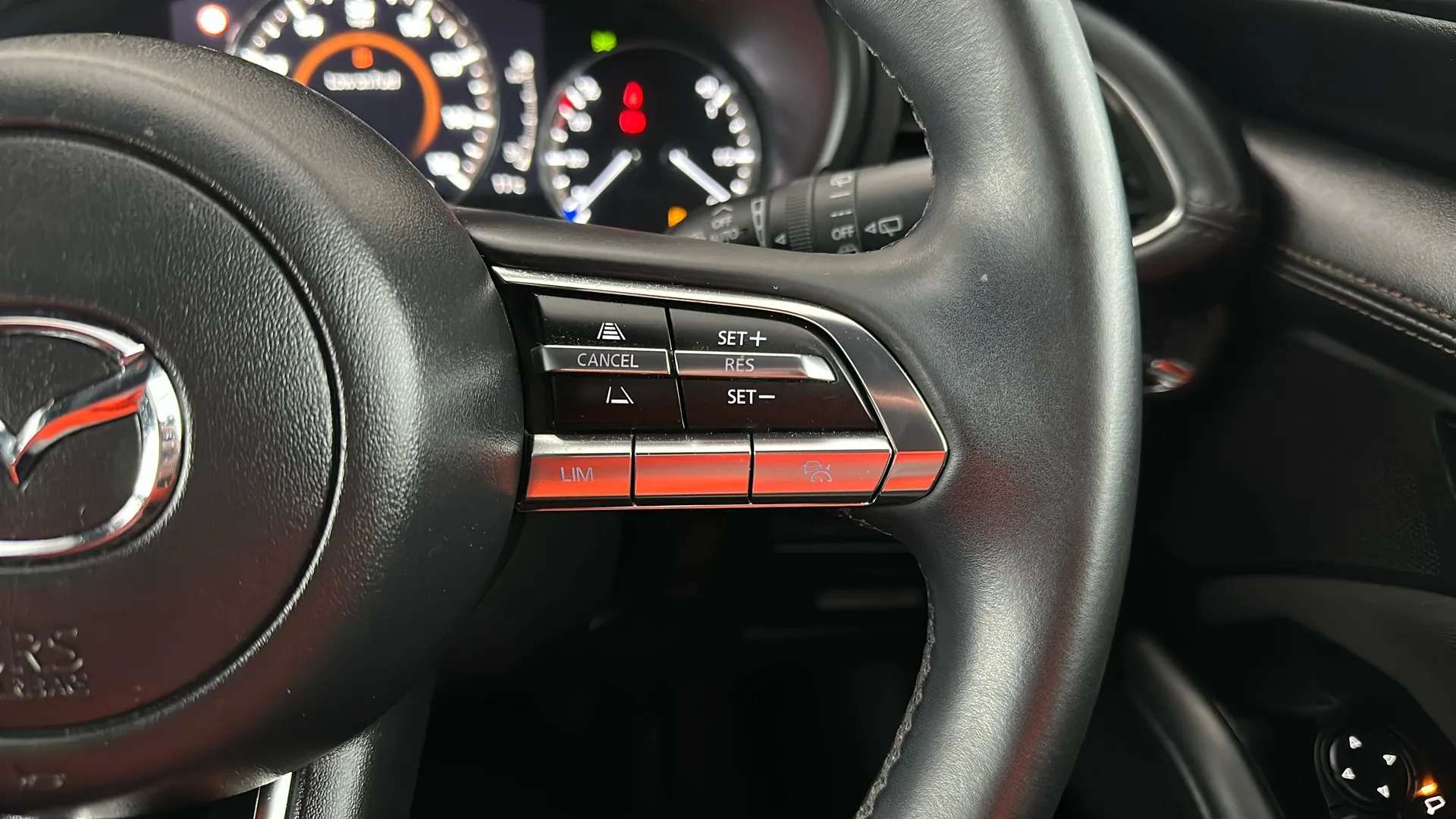 2023 MAZDA MAZDA3 2023 MAZDA MAZDA3