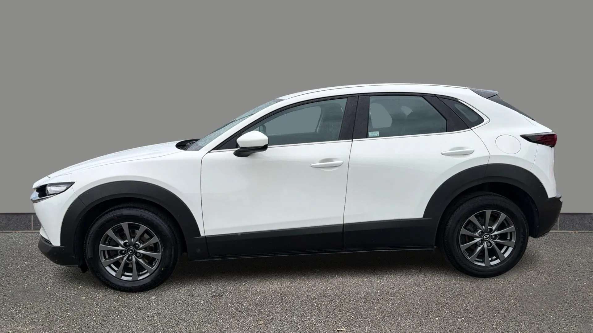 A 2021 MAZDA CX-30 2.0 e-Skyactiv G MHEV SE-L Lux A 2021 MAZDA CX-30 2.0 e-Skyactiv G MHEV SE-L Lux