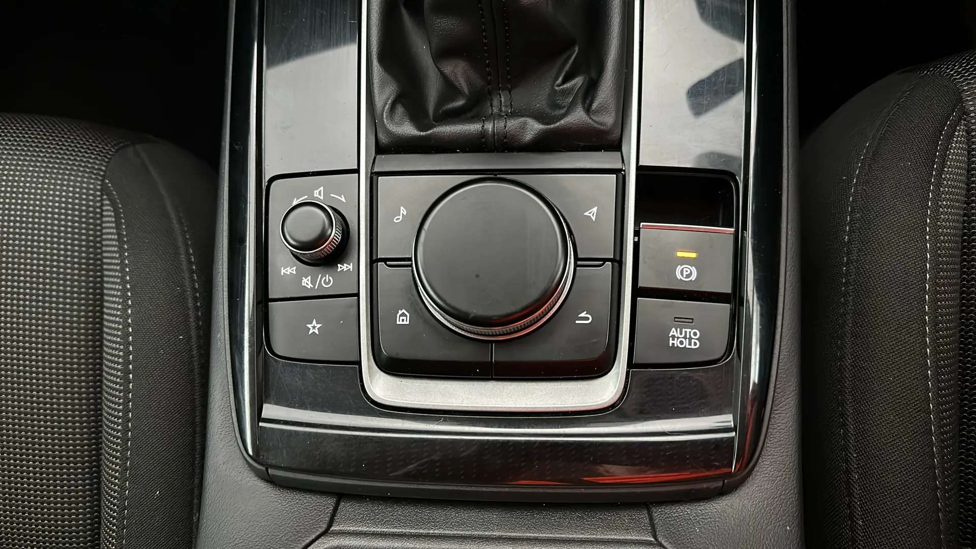 2022 MAZDA CX-30 2022 MAZDA CX-30