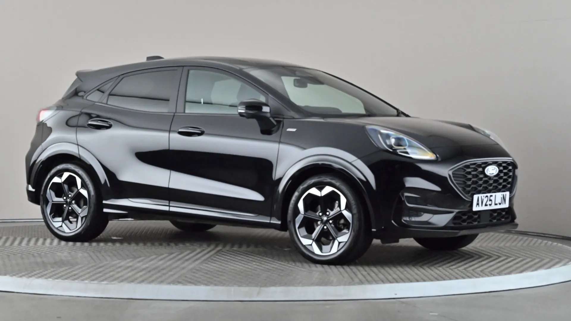 A 2025 FORD PUMA 1.0 EcoBoost Hybrid mHEV ST-Line X A 2025 FORD PUMA 1.0 EcoBoost Hybrid mHEV ST-Line X
