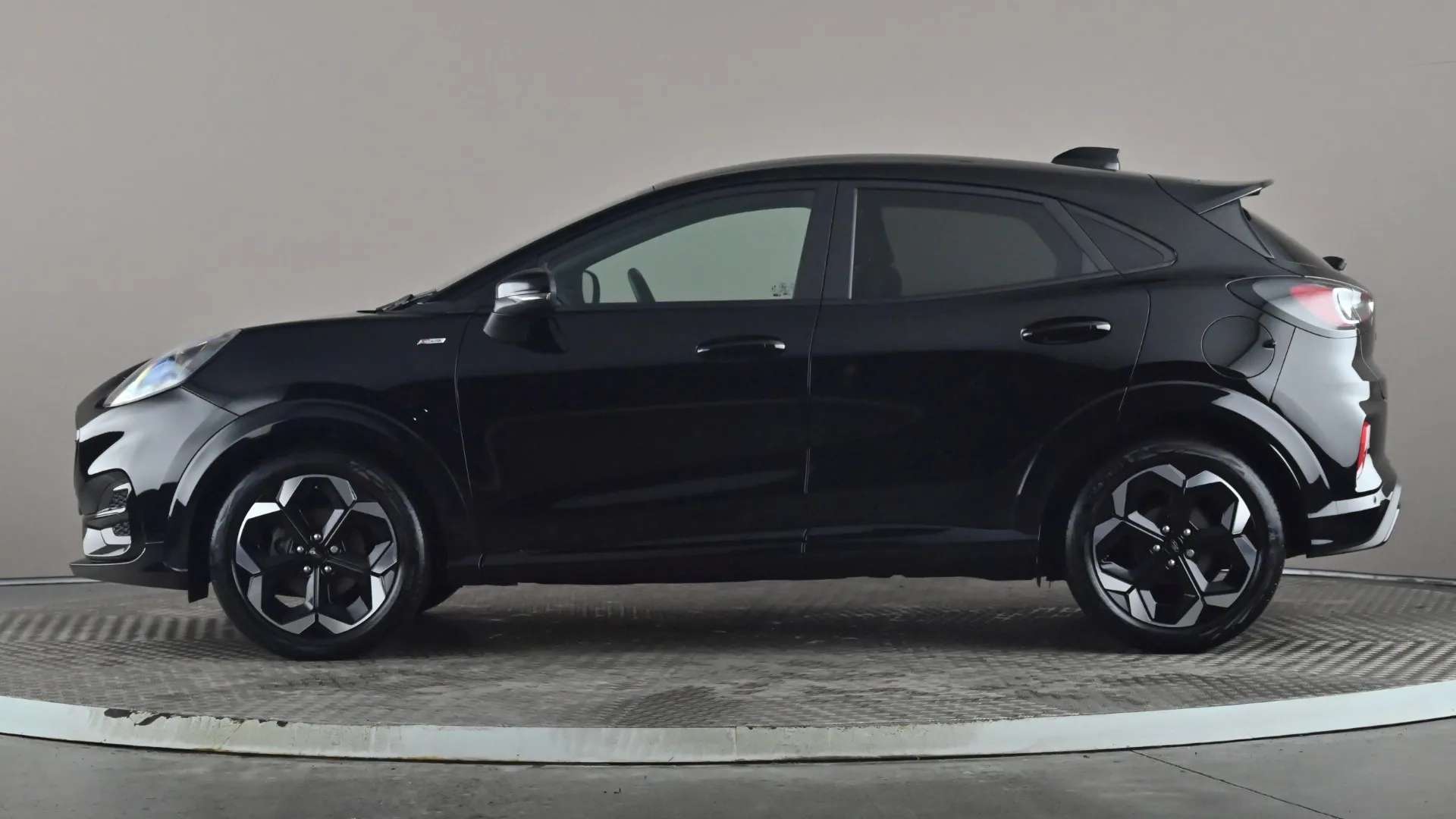 A 2024 FORD PUMA 1.0 EcoBoost Hybrid mHEV ST-Line X A 2024 FORD PUMA 1.0 EcoBoost Hybrid mHEV ST-Line X