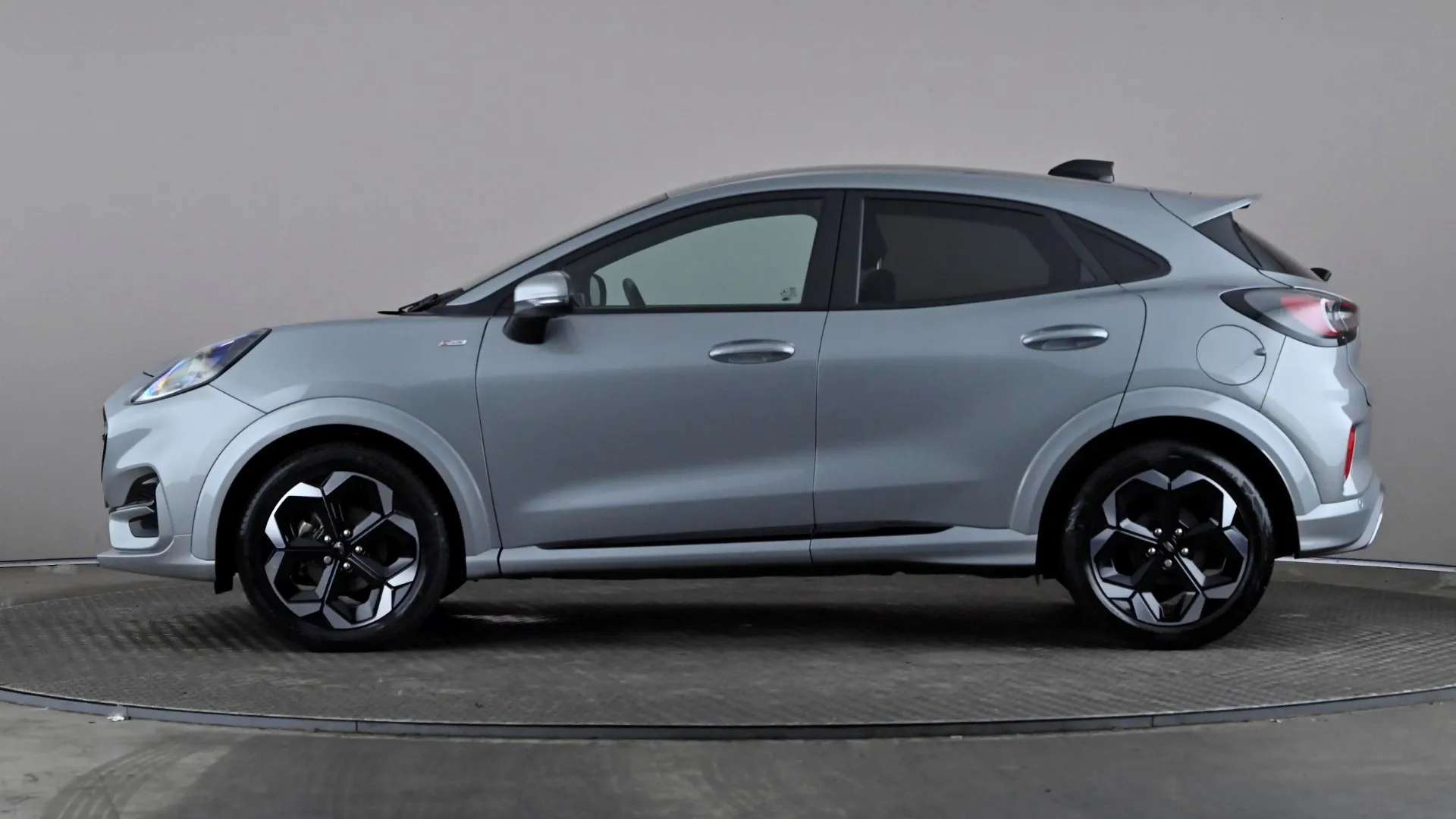 A 2024 FORD PUMA 1.0 EcoBoost Hybrid mHEV ST-Line X A 2024 FORD PUMA 1.0 EcoBoost Hybrid mHEV ST-Line X