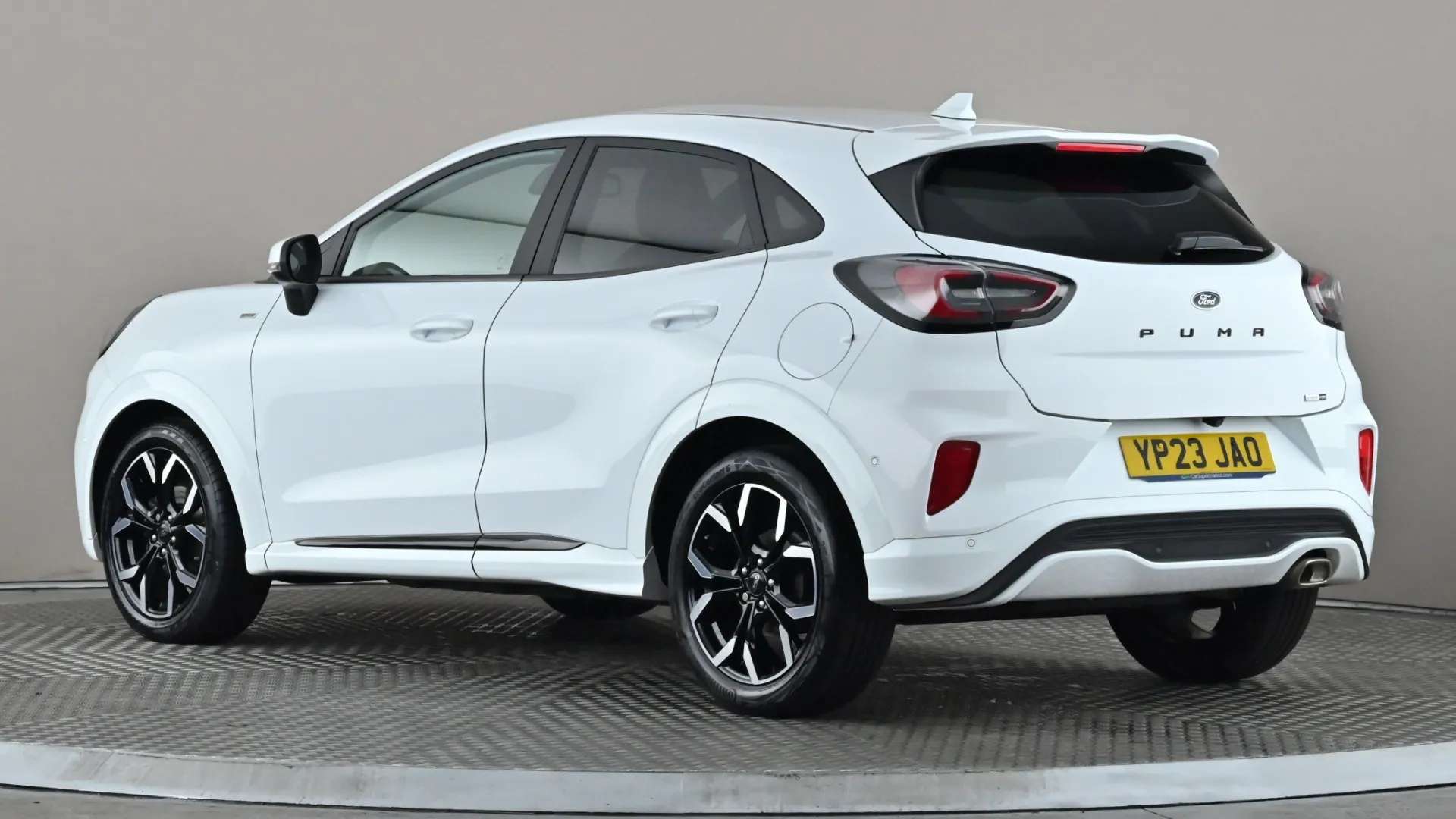 A 2023 FORD PUMA 1.0 EcoBoost Hybrid mHEV ST-Line X A 2023 FORD PUMA 1.0 EcoBoost Hybrid mHEV ST-Line X