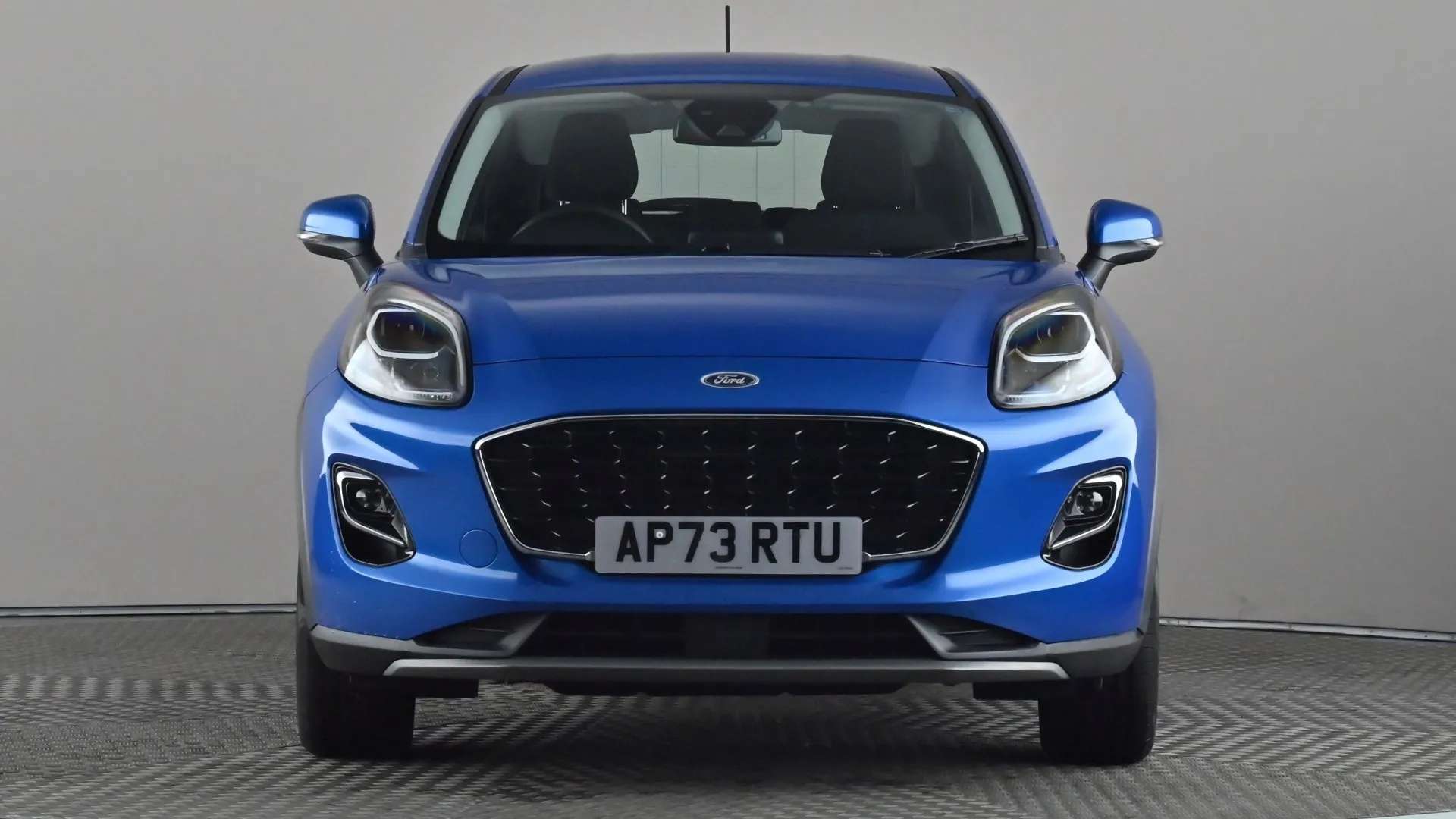 A 2024 FORD PUMA 1.0 EcoBoost Hybrid mHEV Titanium A 2024 FORD PUMA 1.0 EcoBoost Hybrid mHEV Titanium