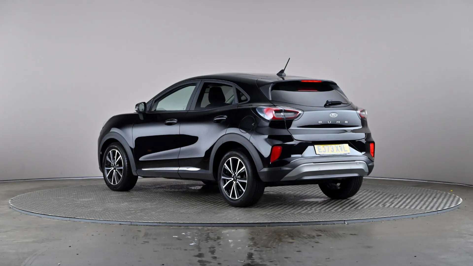 A 2023 FORD PUMA 1.0 EcoBoost Hybrid mHEV Titanium A 2023 FORD PUMA 1.0 EcoBoost Hybrid mHEV Titanium