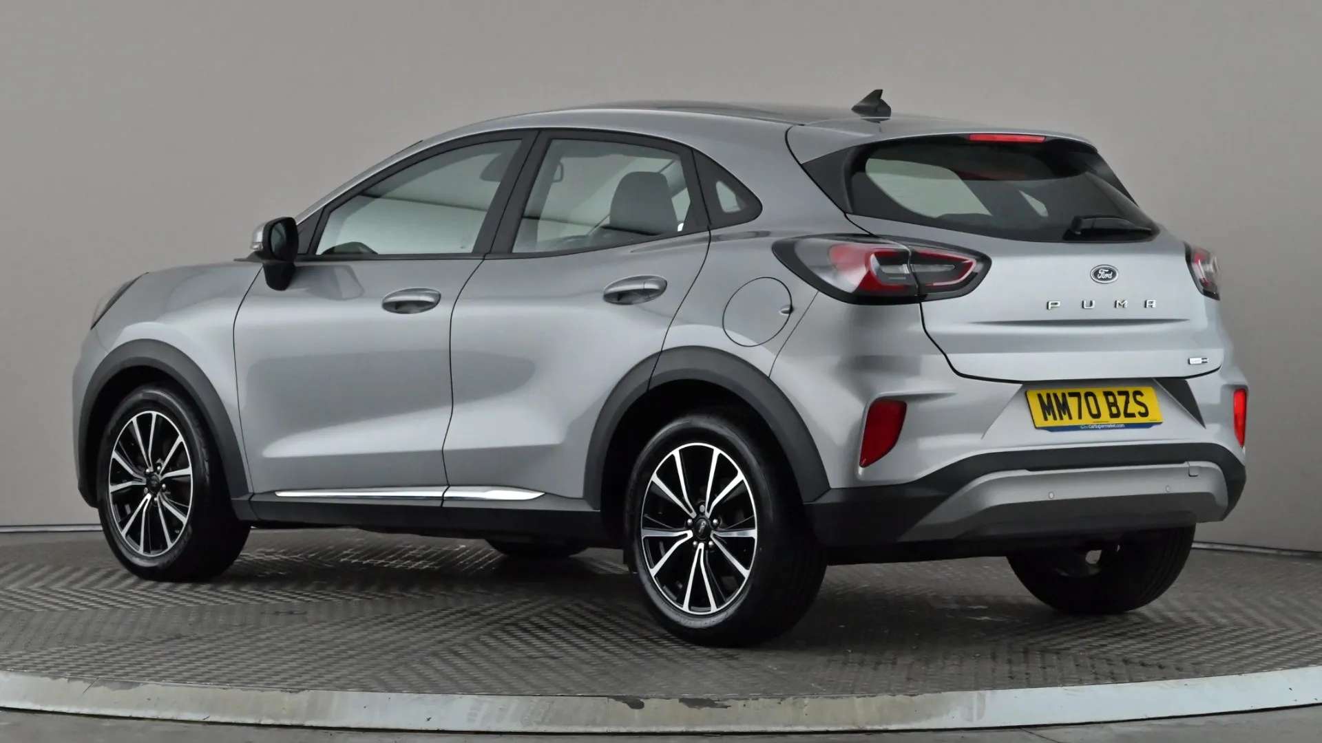 A 2020 FORD PUMA 1.0 EcoBoost Hybrid mHEV Titanium A 2020 FORD PUMA 1.0 EcoBoost Hybrid mHEV Titanium