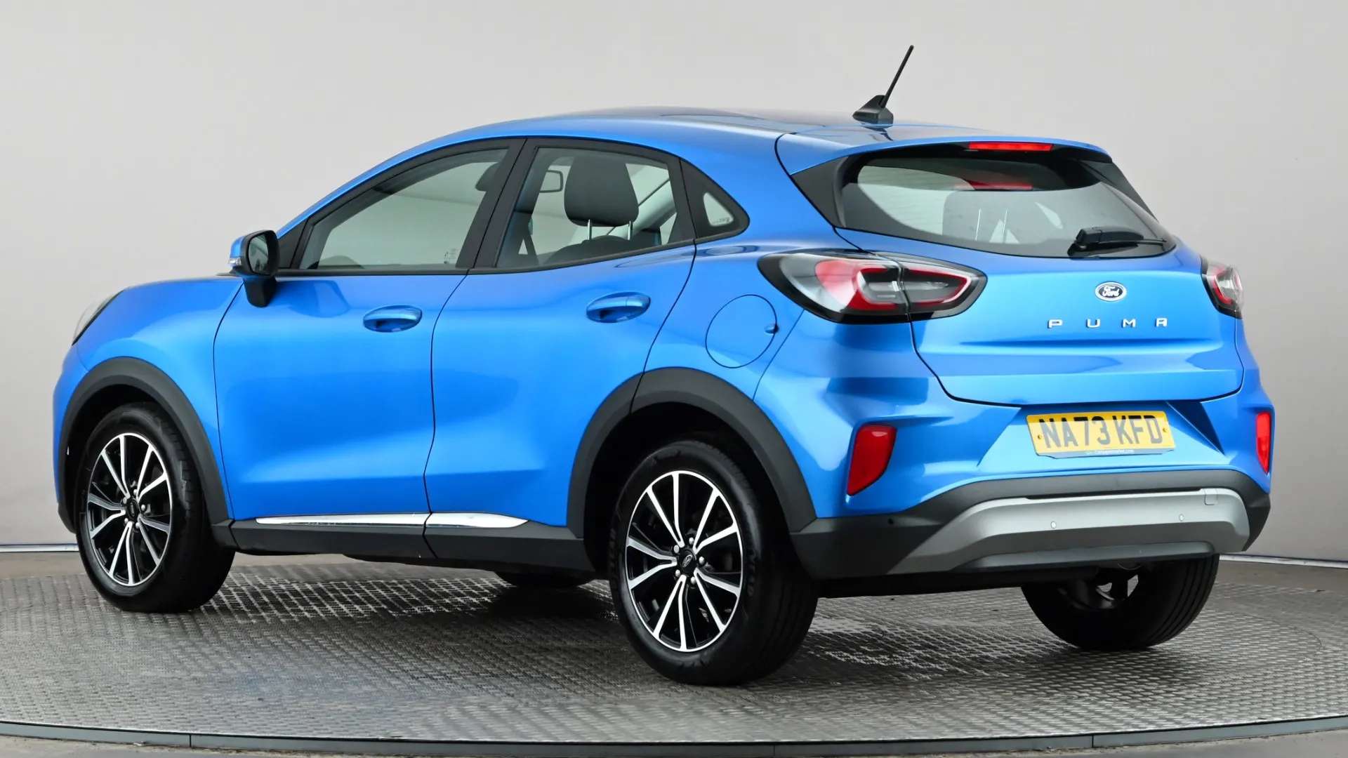 A 2023 FORD PUMA 1.0 EcoBoost Hybrid mHEV Titanium A 2023 FORD PUMA 1.0 EcoBoost Hybrid mHEV Titanium