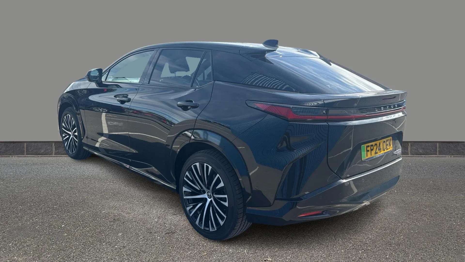 A 2024 LEXUS RZ 450e 230kW Direct4 Takumi 71 kWh Auto A 2024 LEXUS RZ 450e 230kW Direct4 Takumi 71 kWh Auto