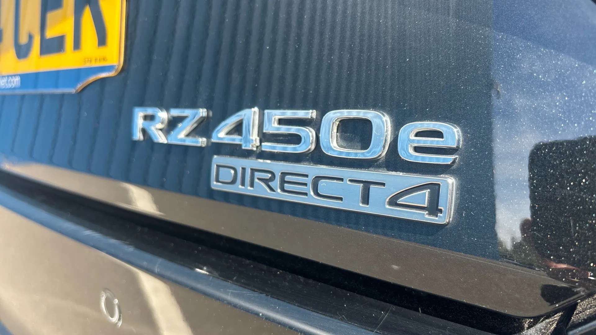 2024 LEXUS RZ 2024 LEXUS RZ