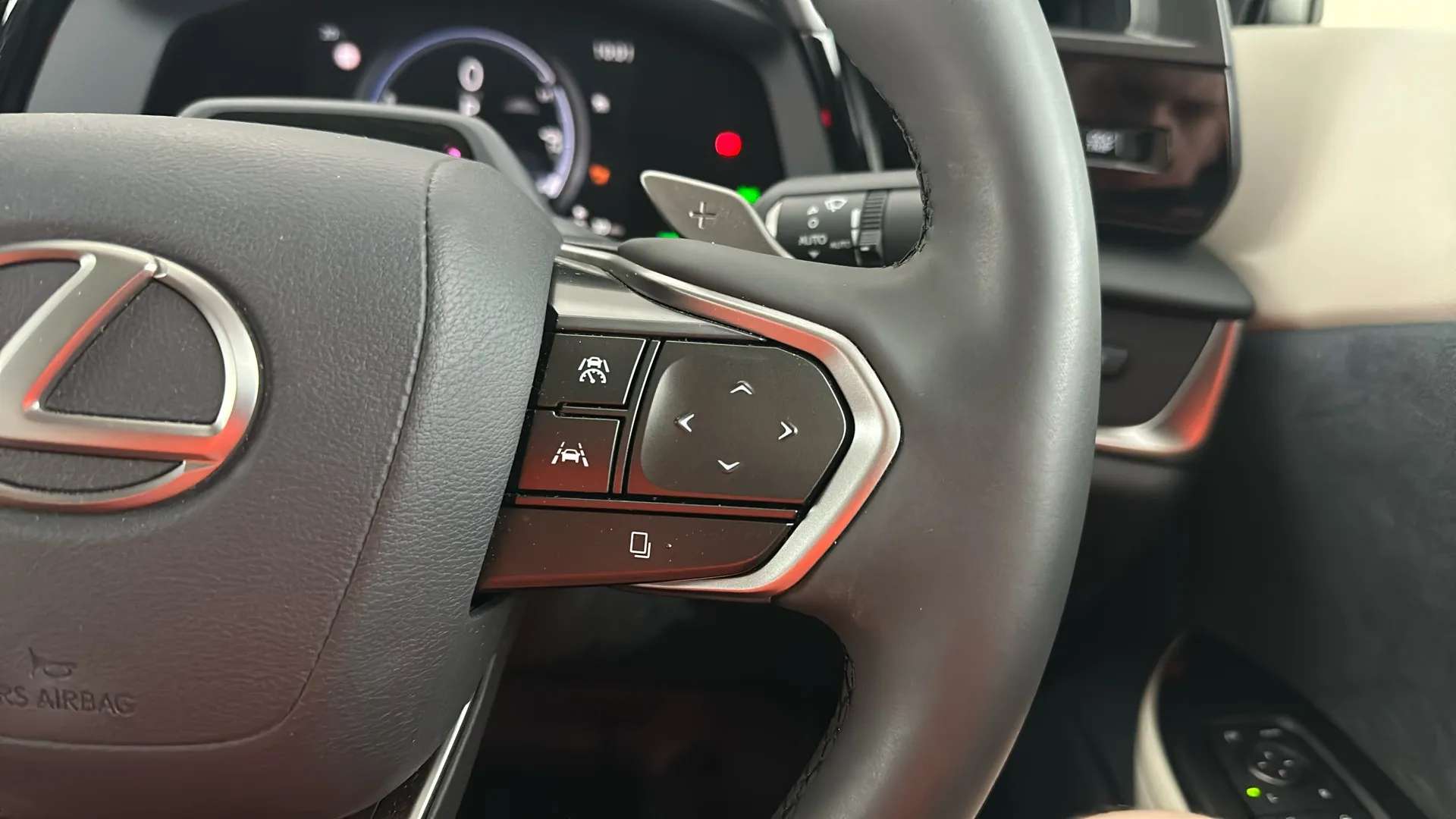 2024 LEXUS RZ 2024 LEXUS RZ