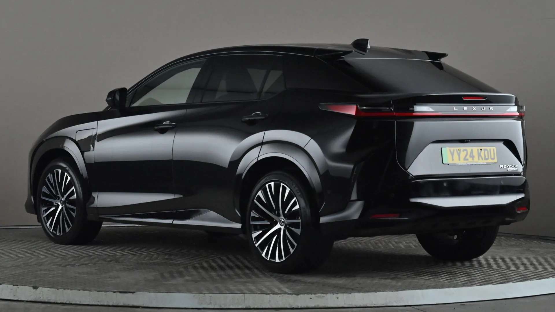 A 2024 LEXUS RZ 450e 230kW Direct4 Takumi 71 kWh Auto A 2024 LEXUS RZ 450e 230kW Direct4 Takumi 71 kWh Auto