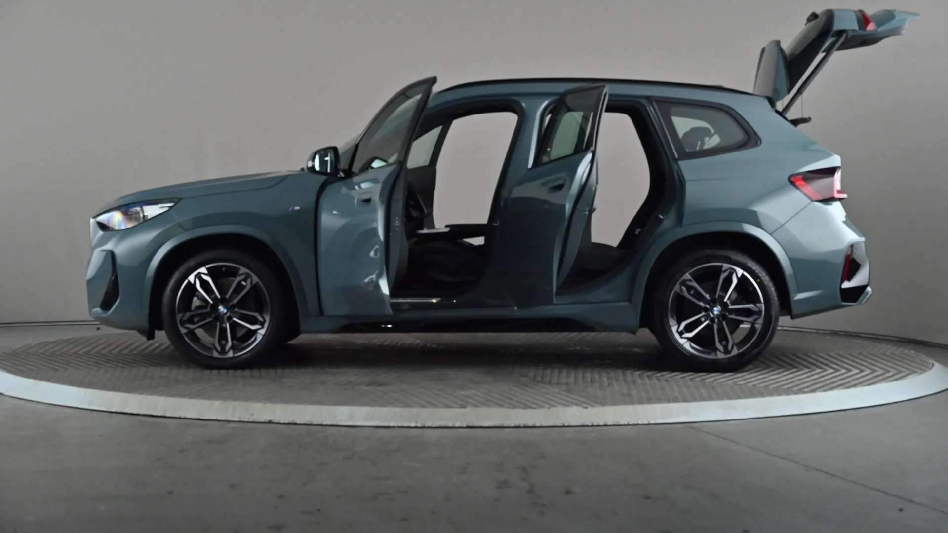 2023 BMW X1 2023 BMW X1