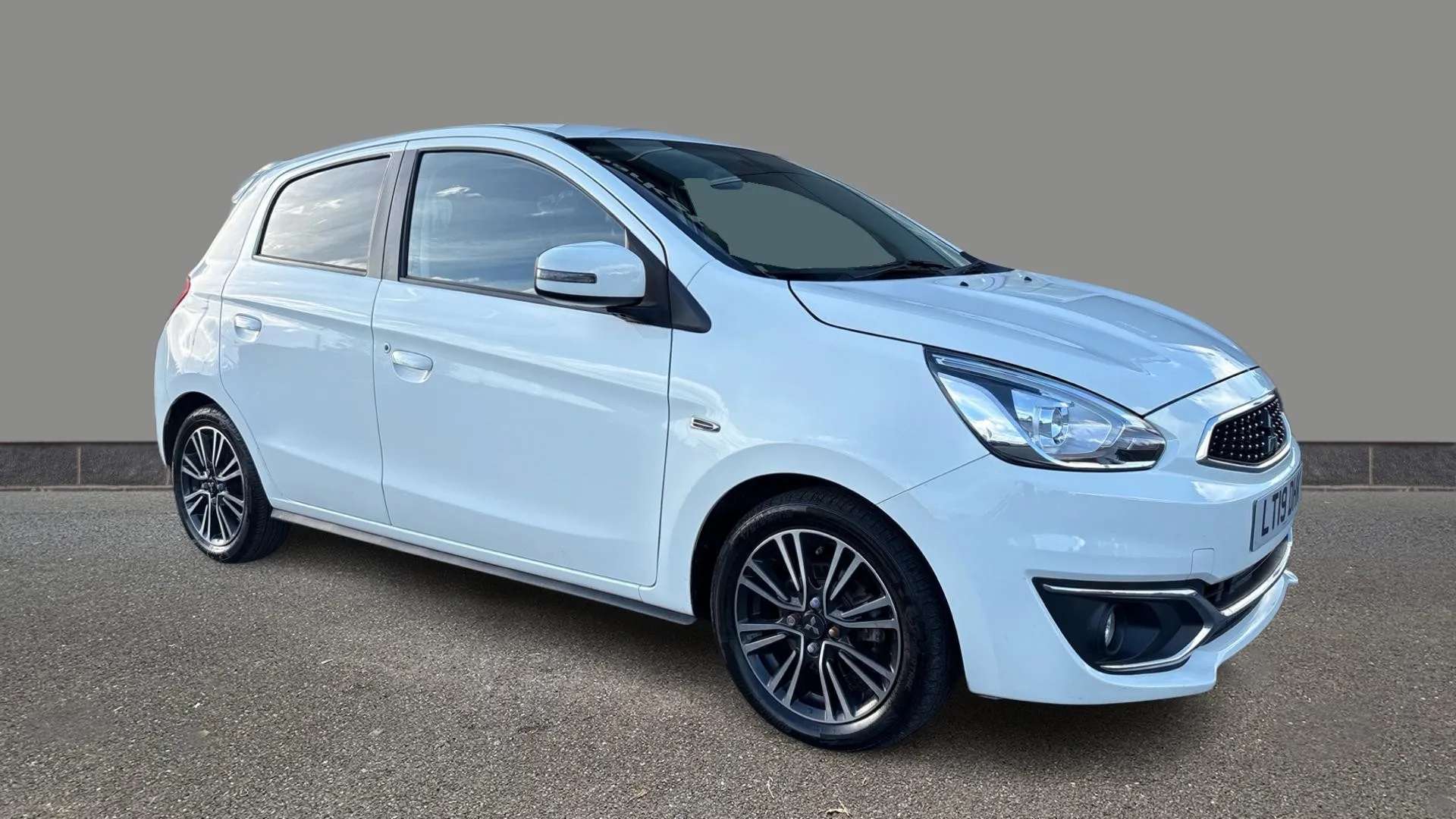 A 2019 MITSUBISHI MIRAGE 1.2 4 A 2019 MITSUBISHI MIRAGE 1.2 4