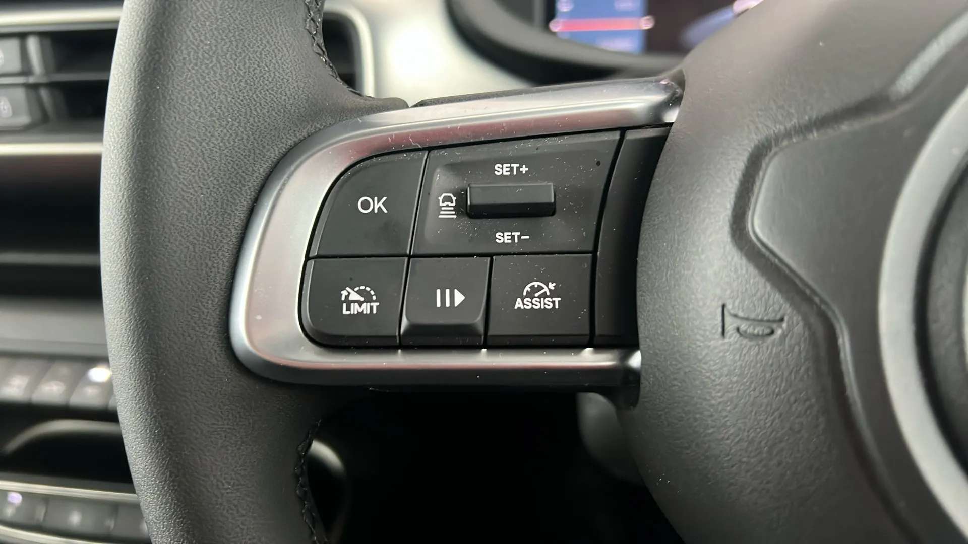 2025 JEEP AVENGER 2025 JEEP AVENGER