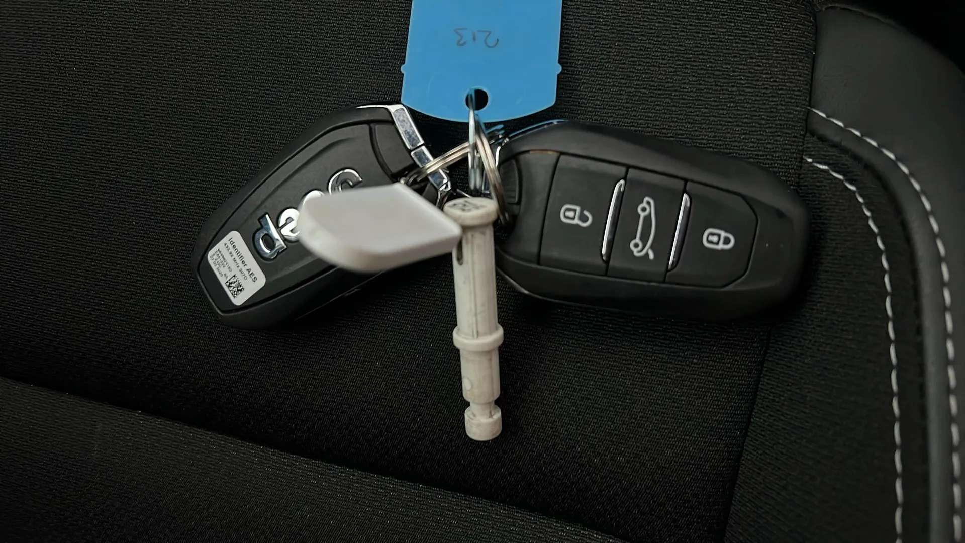 2025 JEEP AVENGER 2025 JEEP AVENGER