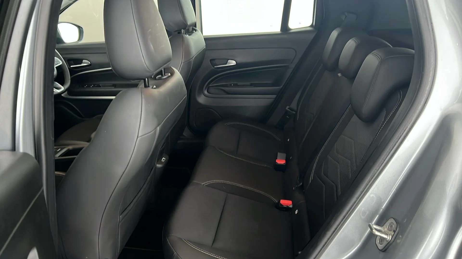 2025 JEEP AVENGER 2025 JEEP AVENGER