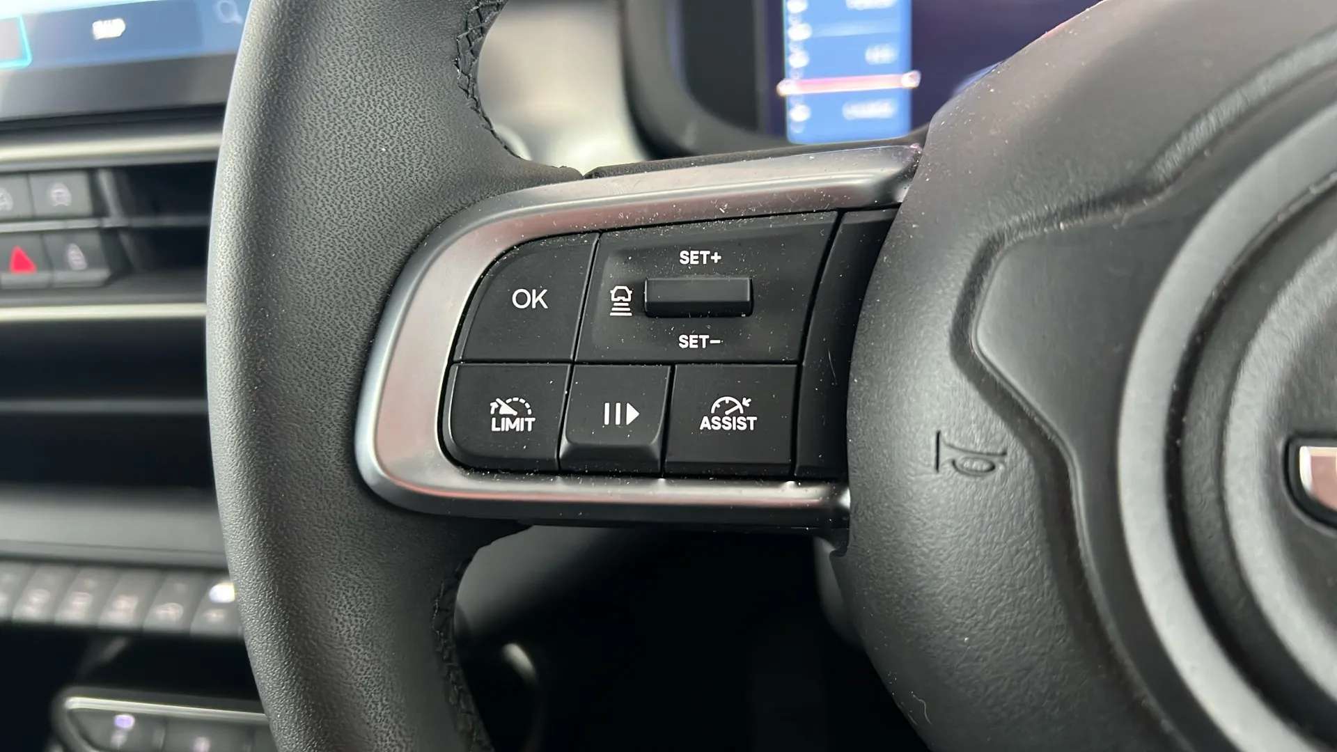 2025 JEEP AVENGER 2025 JEEP AVENGER