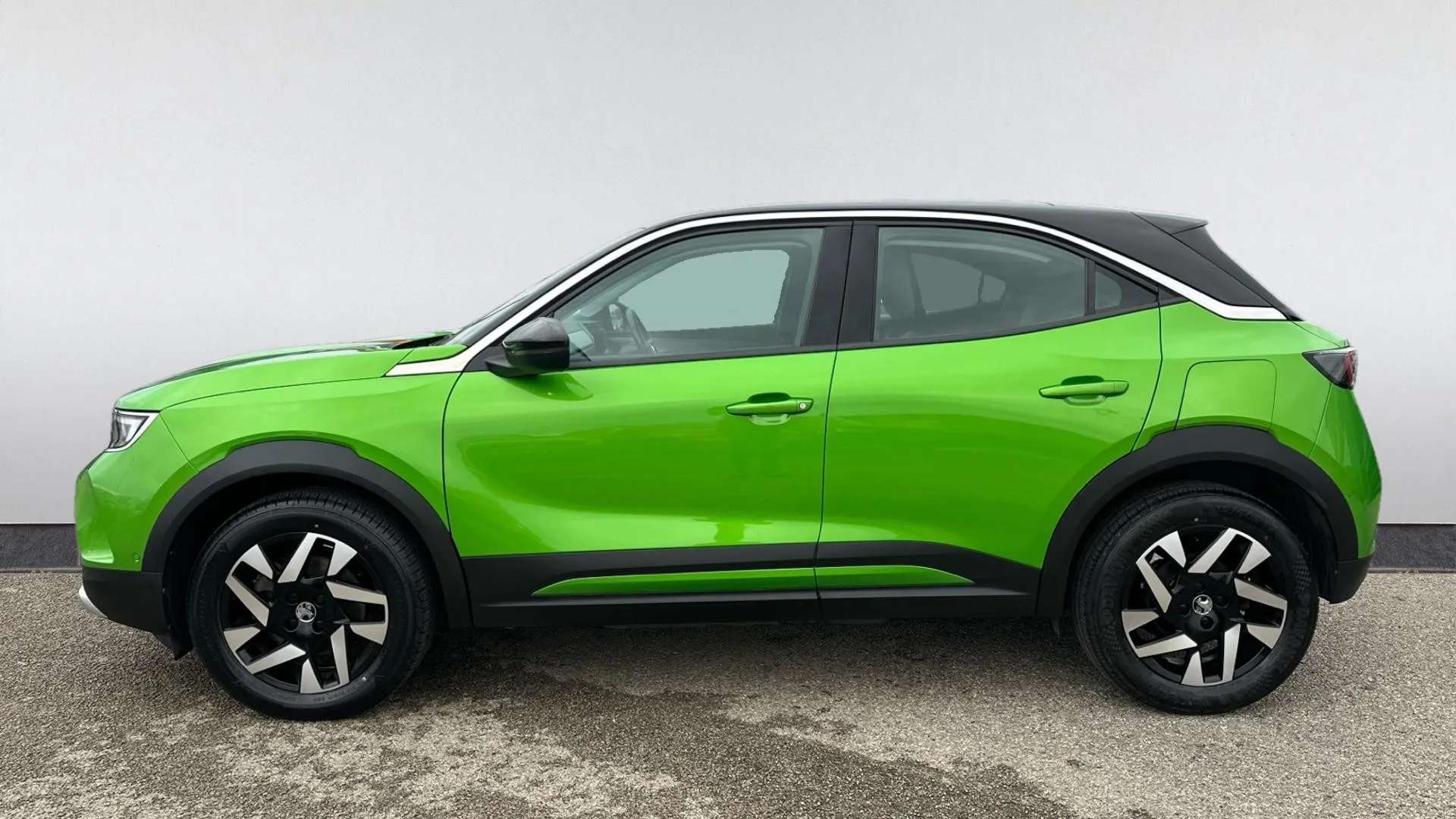 A 2022 VAUXHALL MOKKA 100kW Elite Premium 50kWh Auto A 2022 VAUXHALL MOKKA 100kW Elite Premium 50kWh Auto