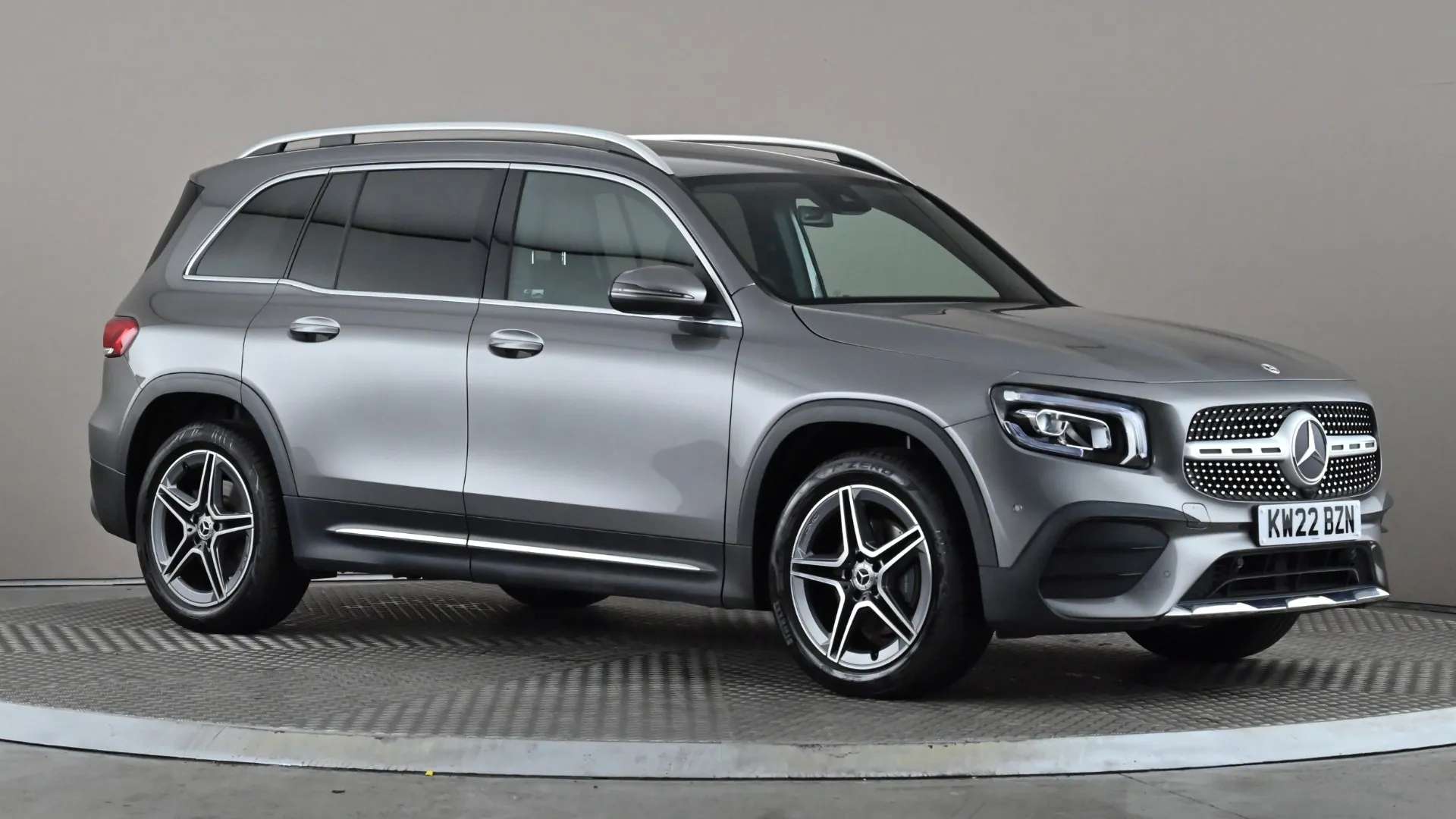 A 2022 MERCEDES-BENZ GLB GLB 200 AMG Line Premium 7G-Tronic A 2022 MERCEDES-BENZ GLB GLB 200 AMG Line Premium 7G-Tronic
