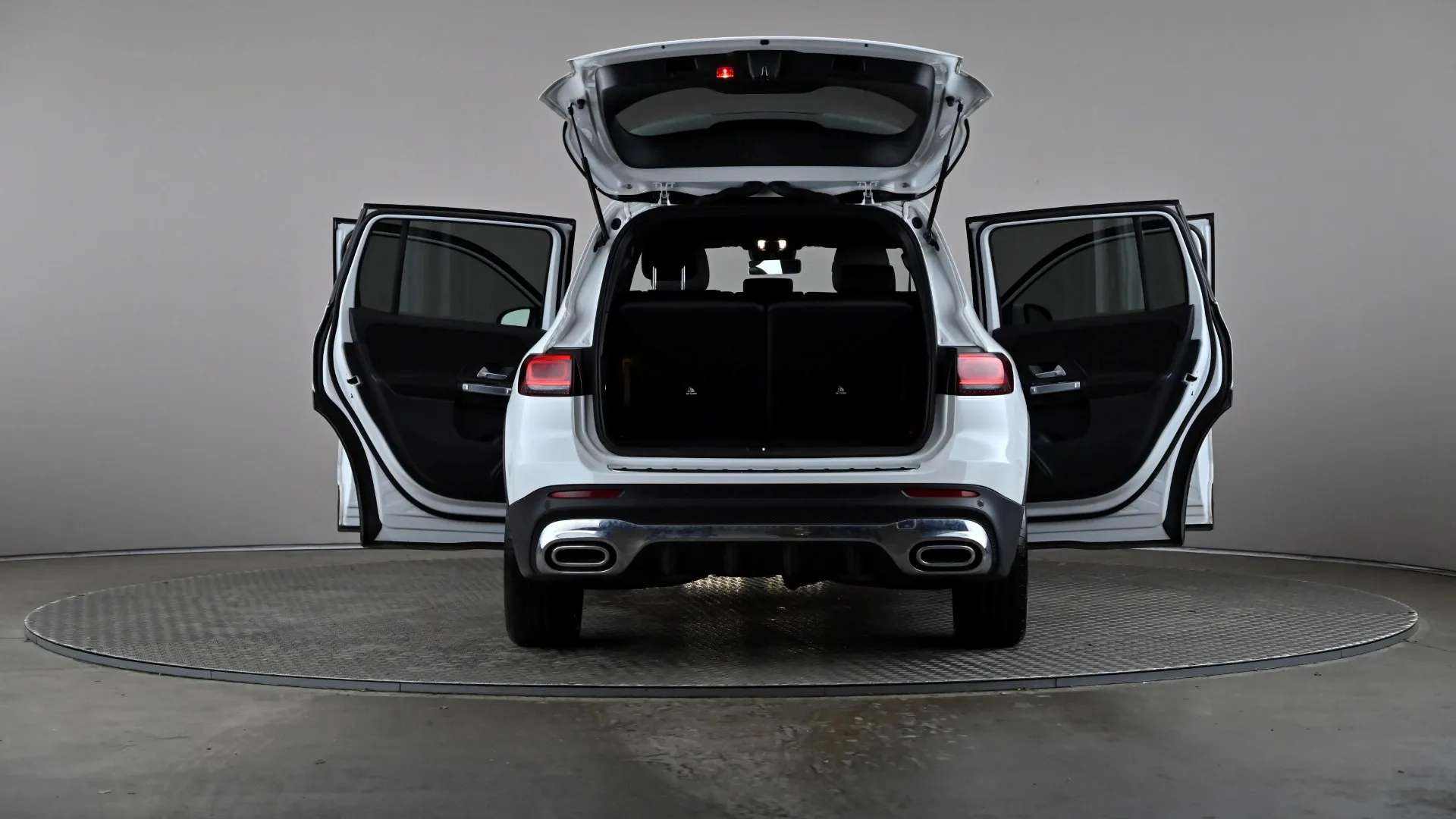 0 MERCEDES-BENZ GLB 0 MERCEDES-BENZ GLB