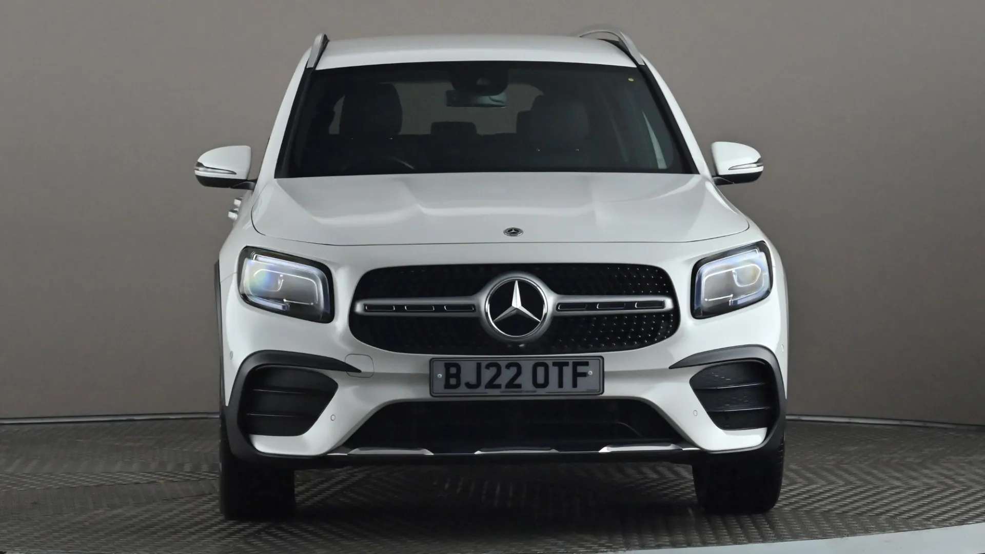 A 2022 MERCEDES-BENZ GLB GLB 200d AMG Line Premium 8G-Tronic A 2022 MERCEDES-BENZ GLB GLB 200d AMG Line Premium 8G-Tronic