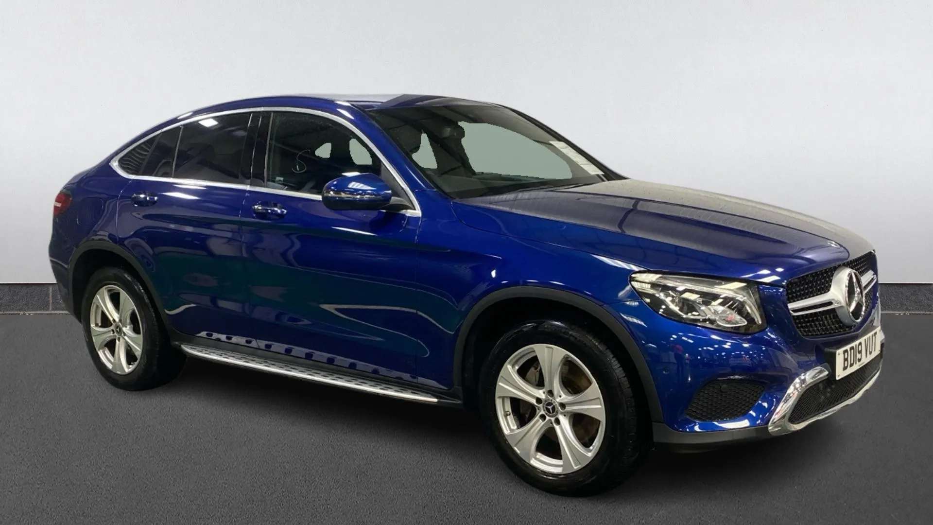 A 2019 MERCEDES-BENZ GLC COUPE GLC 220d 4Matic Sport Premium 9G-Tronic A 2019 MERCEDES-BENZ GLC COUPE GLC 220d 4Matic Sport Premium 9G-Tronic