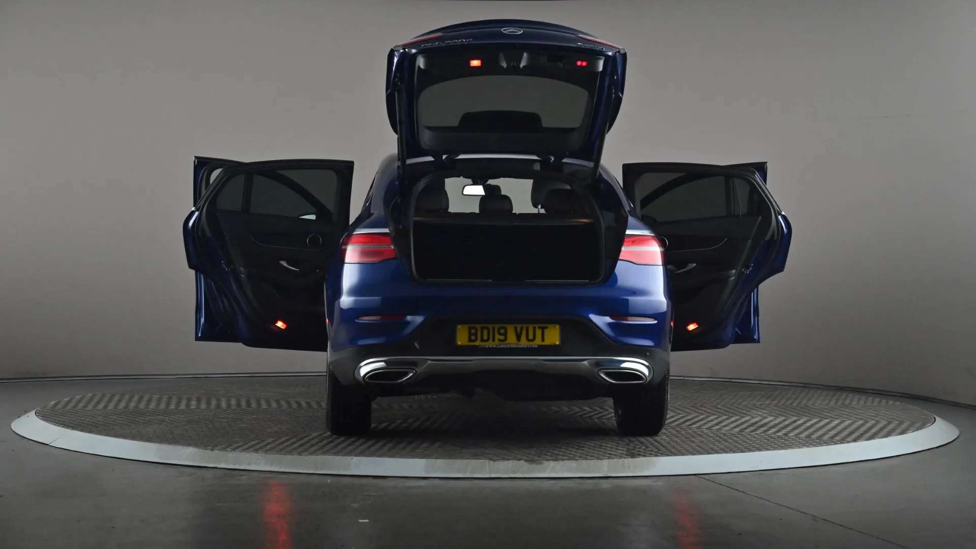 2019 MERCEDES-BENZ GLC COUPE 2019 MERCEDES-BENZ GLC COUPE