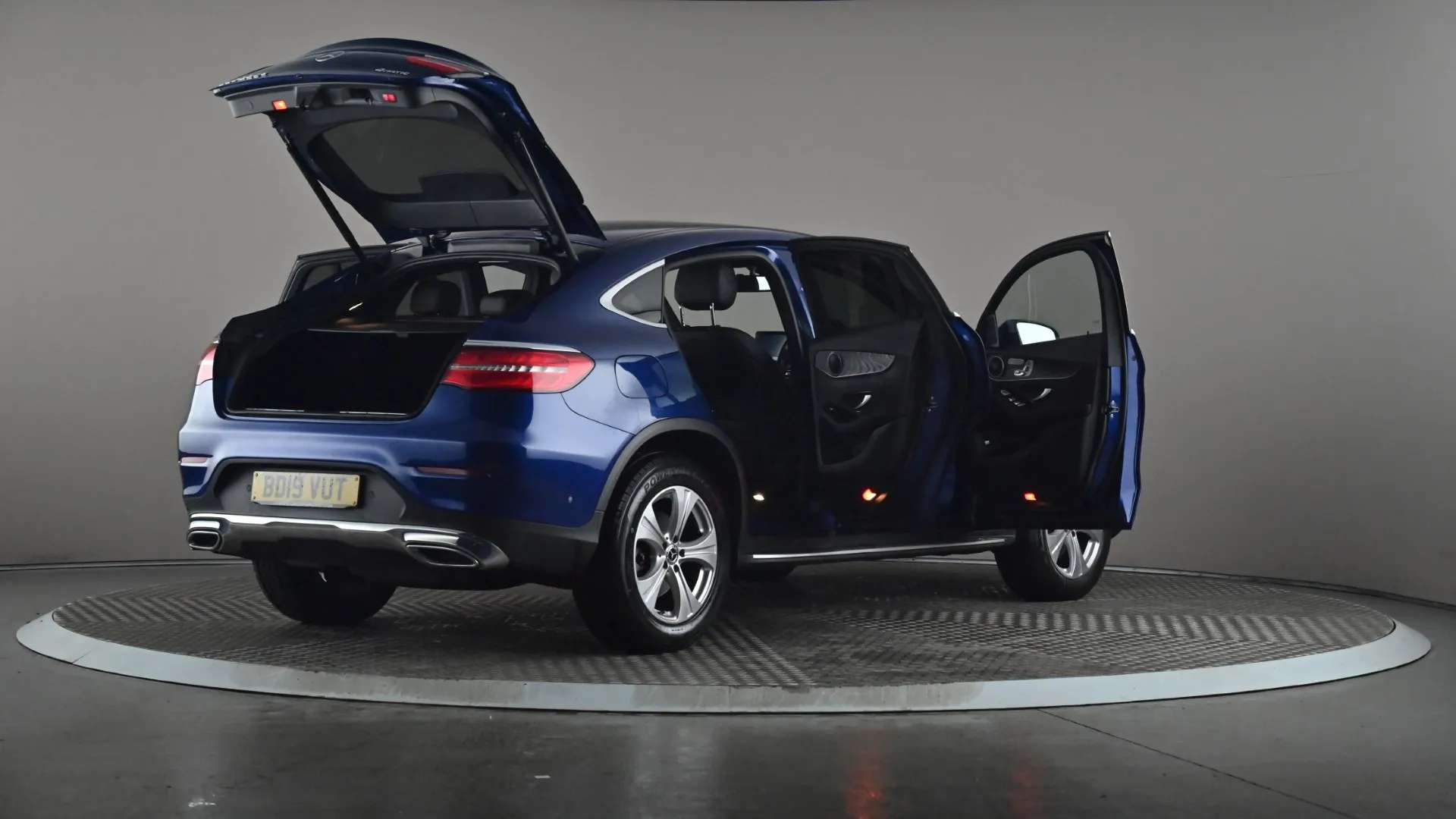 2019 MERCEDES-BENZ GLC COUPE 2019 MERCEDES-BENZ GLC COUPE