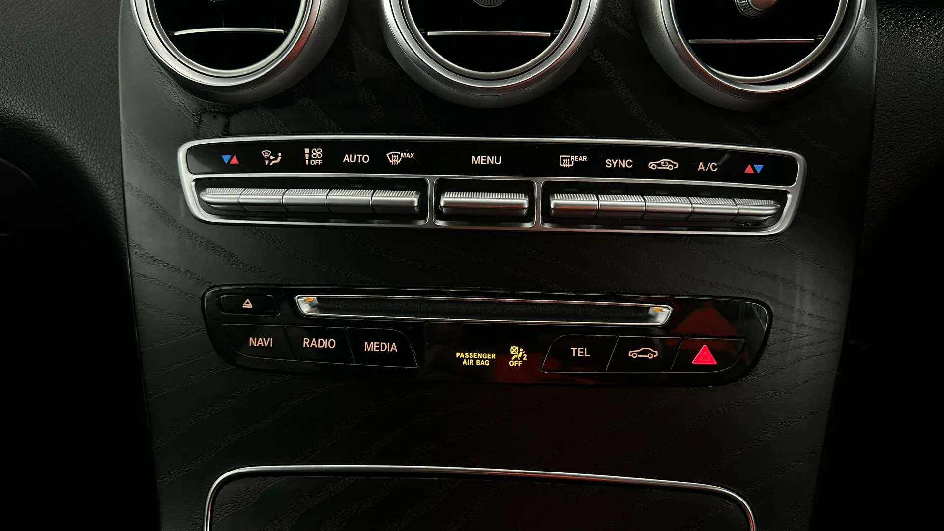 2019 MERCEDES-BENZ GLC COUPE 2019 MERCEDES-BENZ GLC COUPE