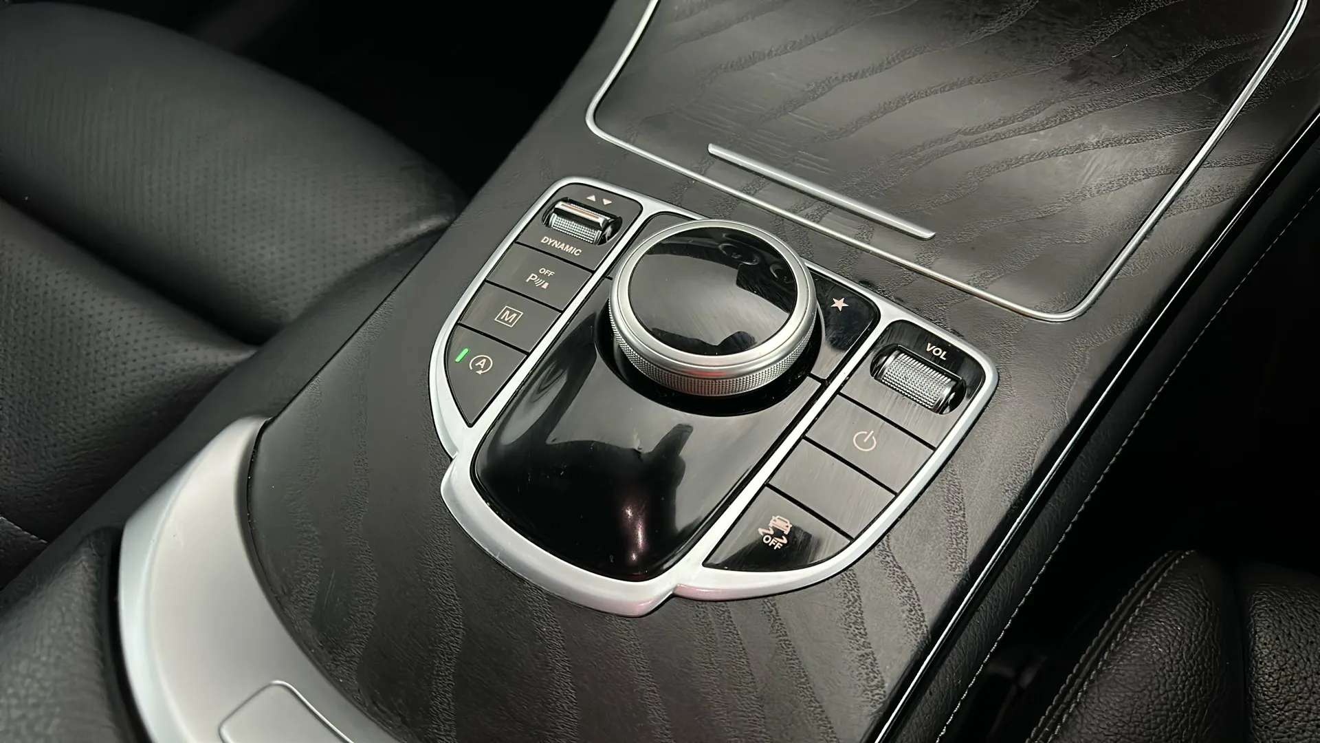 2019 MERCEDES-BENZ GLC COUPE 2019 MERCEDES-BENZ GLC COUPE