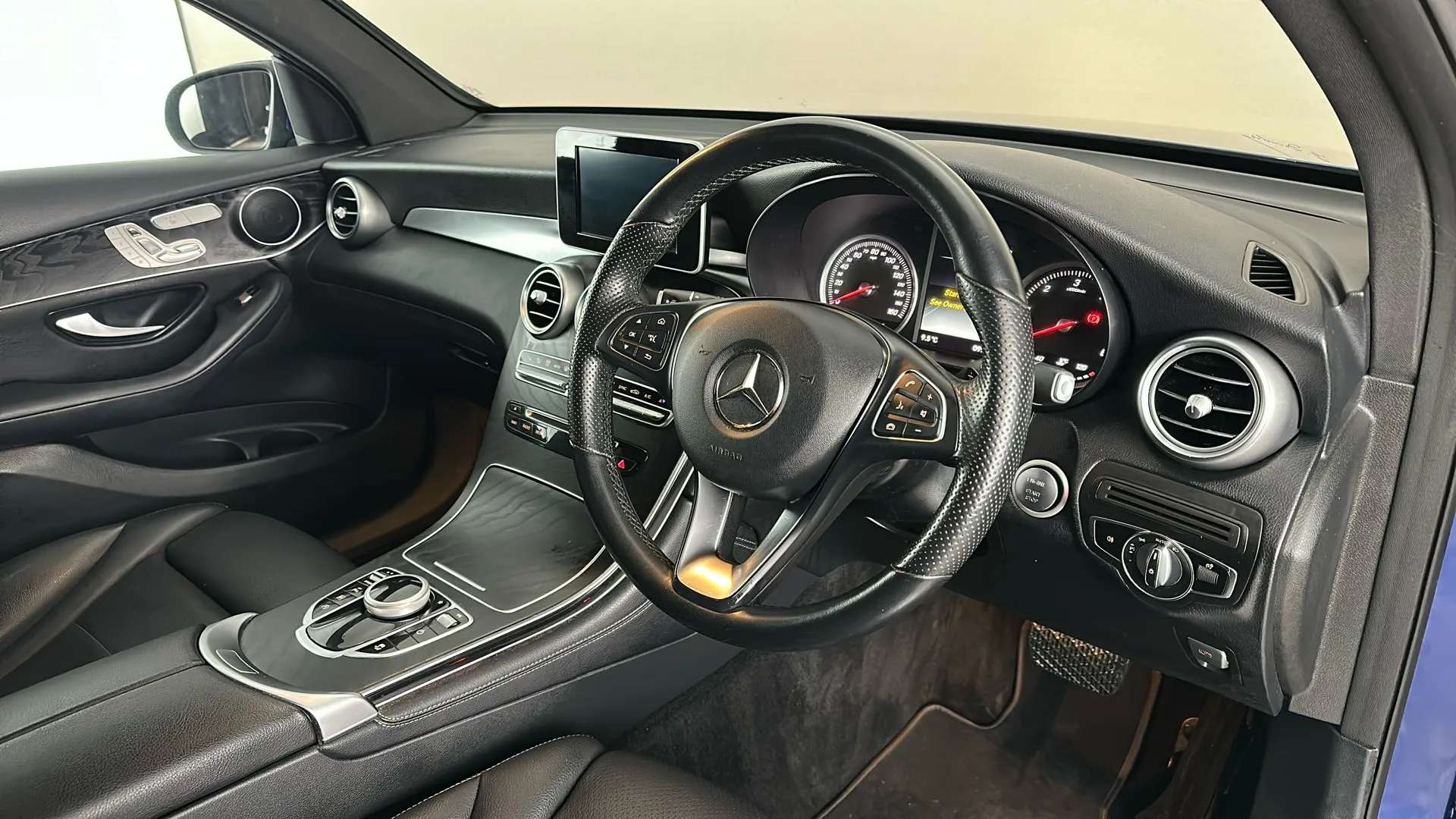 2019 MERCEDES-BENZ GLC COUPE 2019 MERCEDES-BENZ GLC COUPE