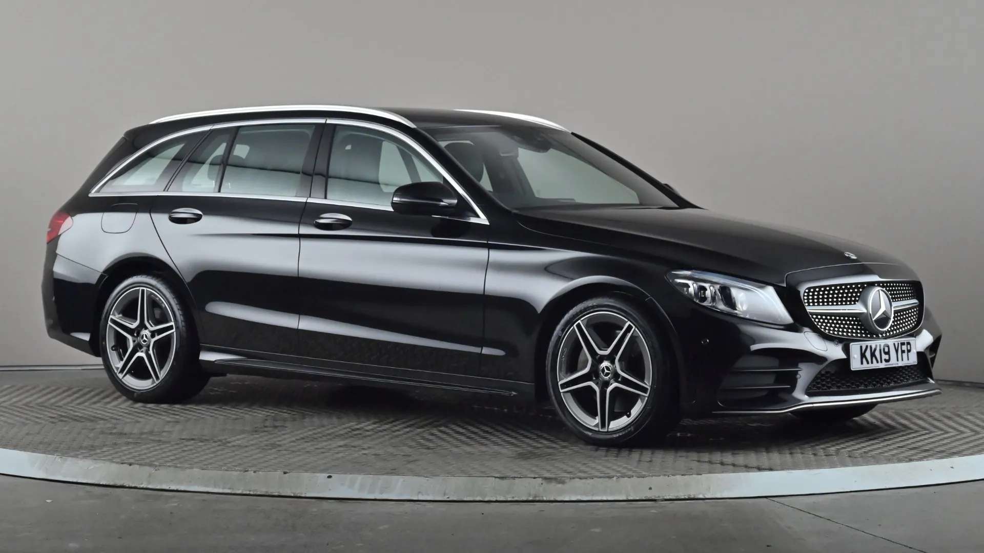 A 2019 MERCEDES-BENZ C CLASS C300 AMG Line Premium 9G-Tronic A 2019 MERCEDES-BENZ C CLASS C300 AMG Line Premium 9G-Tronic